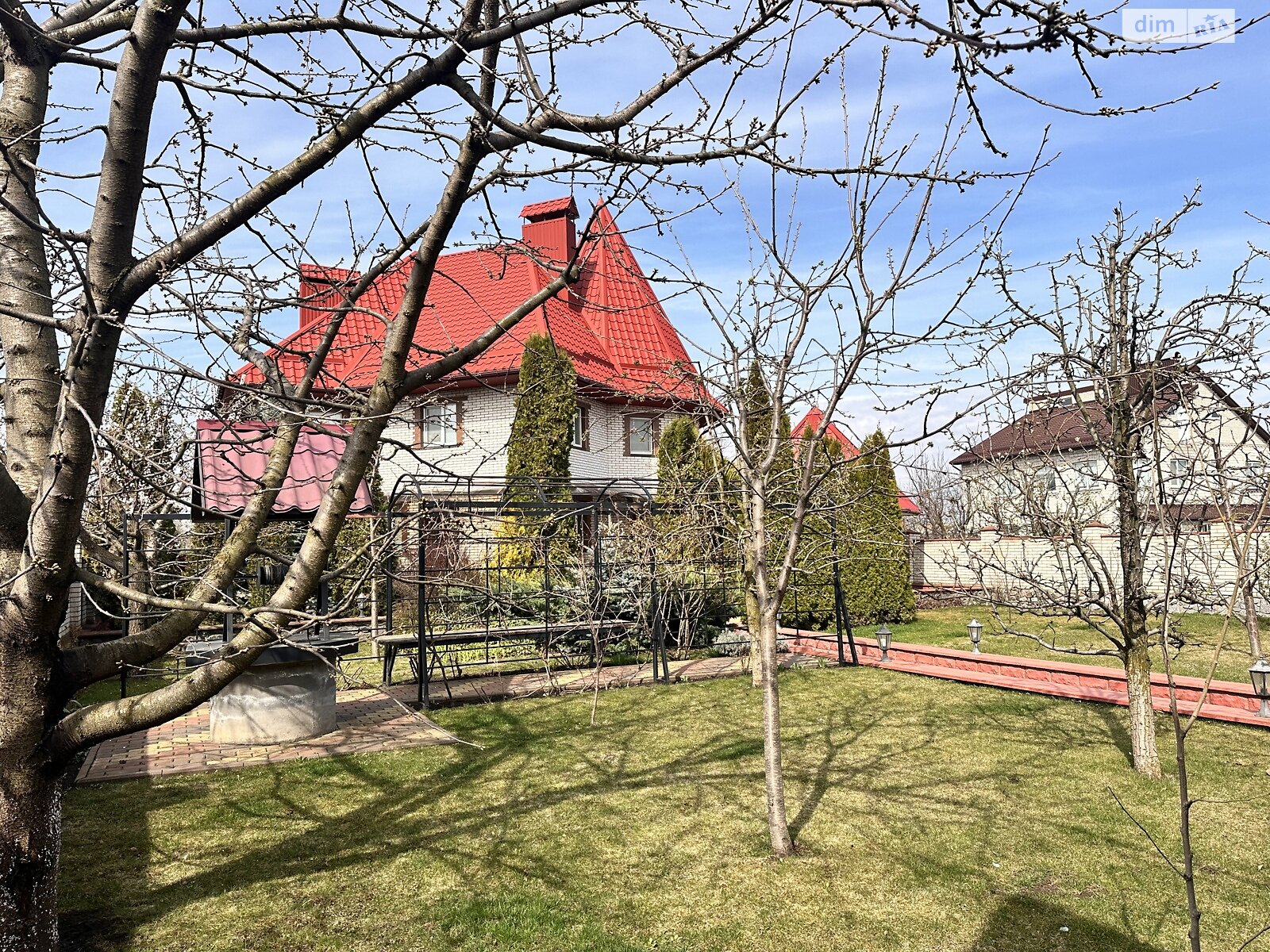 двухэтажный дом с гаражом, 300 кв. м, кирпич. Продажа в Винницких Хуторах фото 1 двухэтажный дом с гаражом, 300 кв. м, кирпич. Продажа в Винницких Хуторах фото 1
