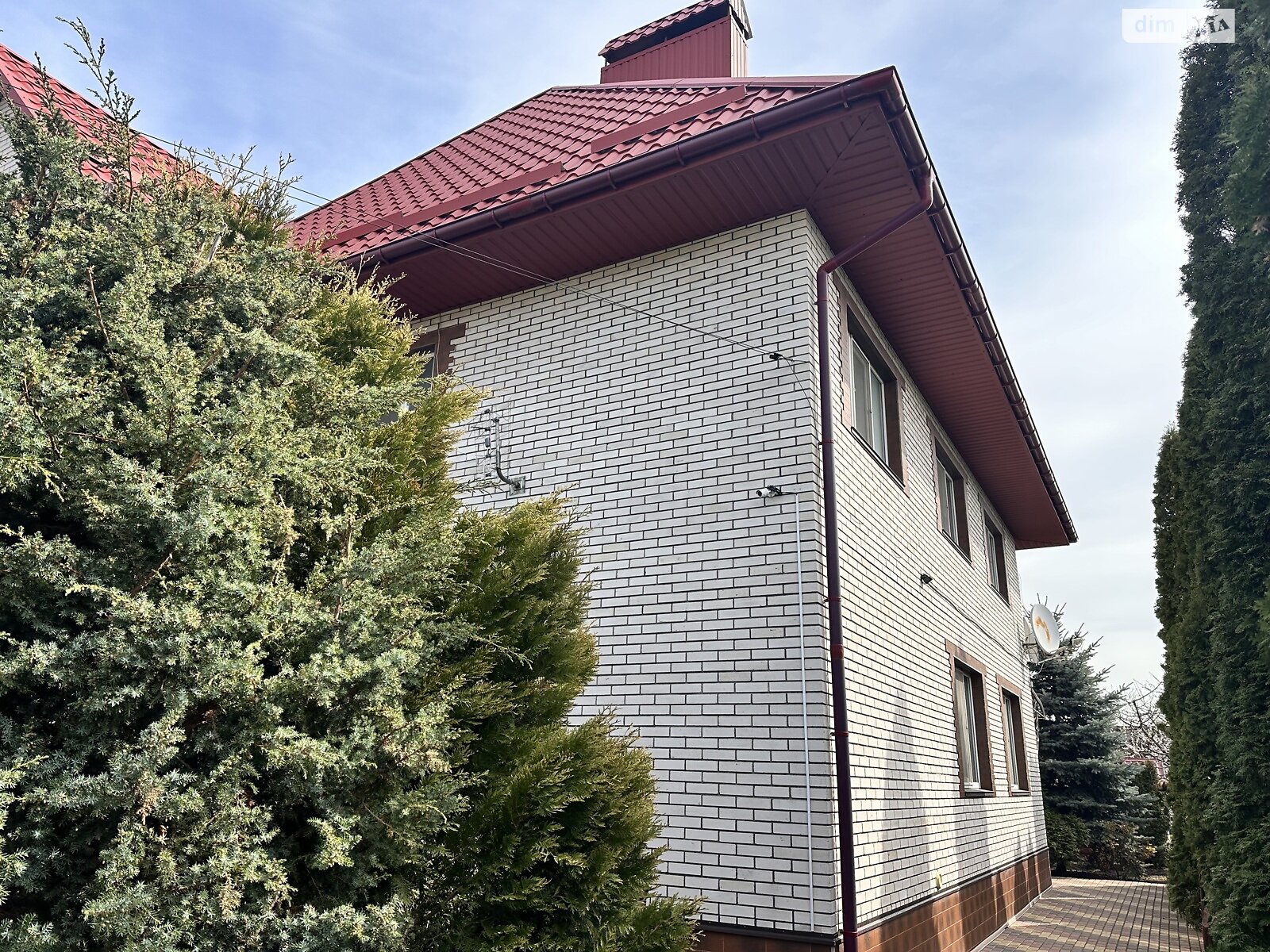 двухэтажный дом с гаражом, 300 кв. м, кирпич. Продажа в Винницких Хуторах фото 1 двухэтажный дом с гаражом, 300 кв. м, кирпич. Продажа в Винницких Хуторах фото 1
