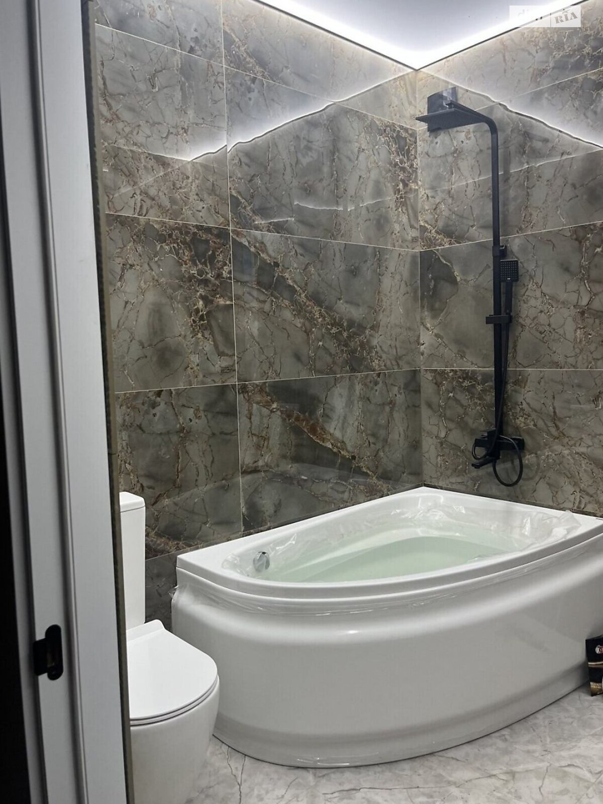 двоповерховий будинок з ремонтом, 115 кв. м, газобетон. Продаж у Вінницьких Хуторах фото 1 двоповерховий будинок з ремонтом, 115 кв. м, газобетон. Продаж у Вінницьких Хуторах фото 1