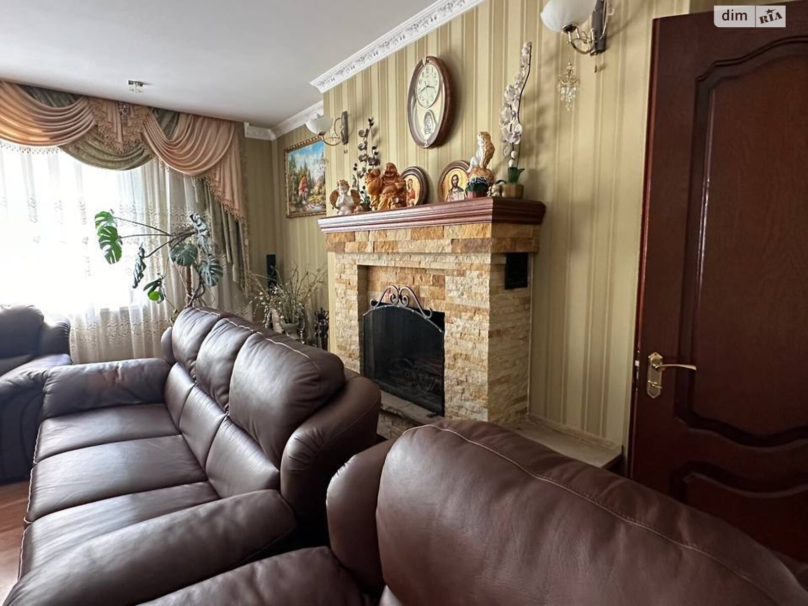 двухэтажный дом беседка, 250 кв. м, кирпич. Продажа в Винницких Хуторах фото 1 двухэтажный дом беседка, 250 кв. м, кирпич. Продажа в Винницких Хуторах фото 1