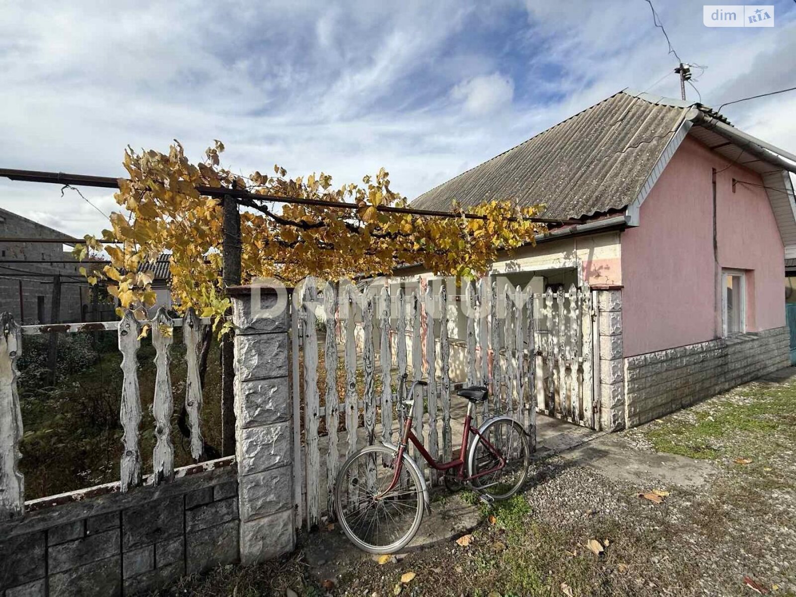 одноэтажный дом, 90 кв. м, кирпич. Продажа в Виноградове фото 1 одноэтажный дом, 90 кв. м, кирпич. Продажа в Виноградове фото 1