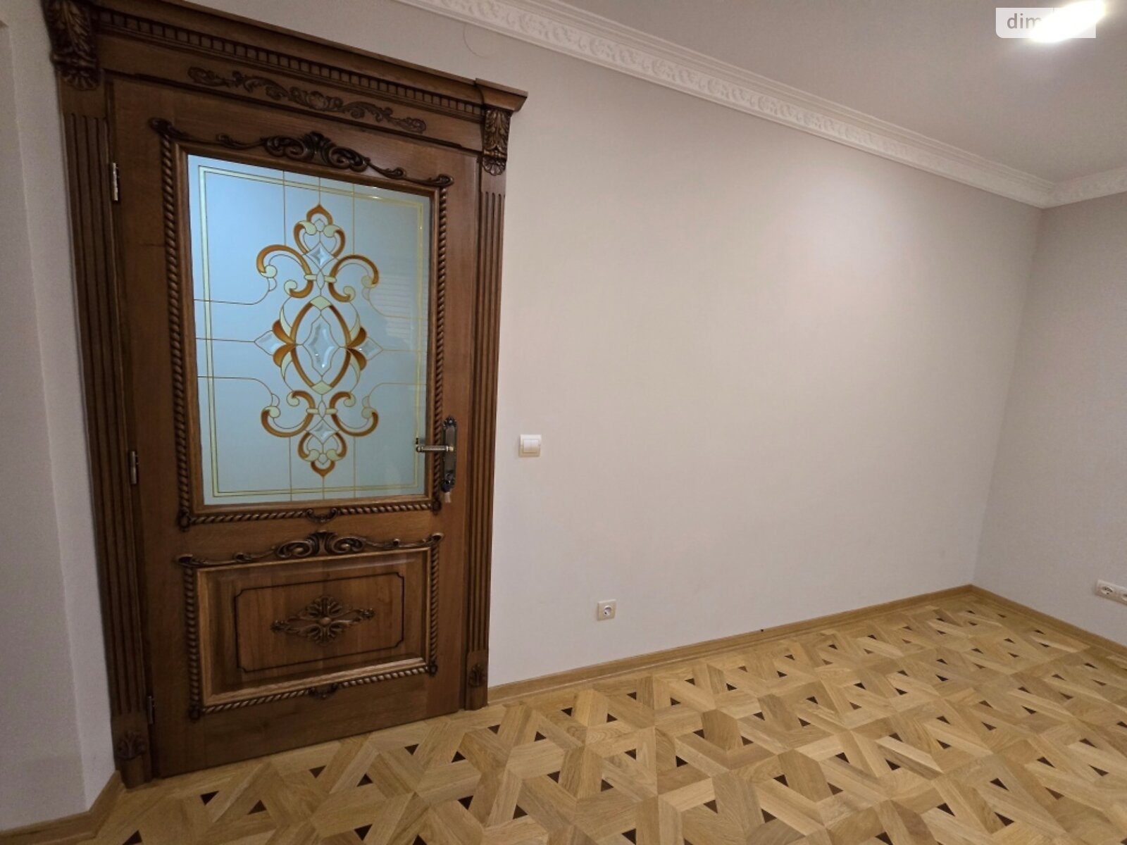 двухэтажный дом с гаражом, 252.5 кв. м, кирпич. Продажа в Виноградове фото 1