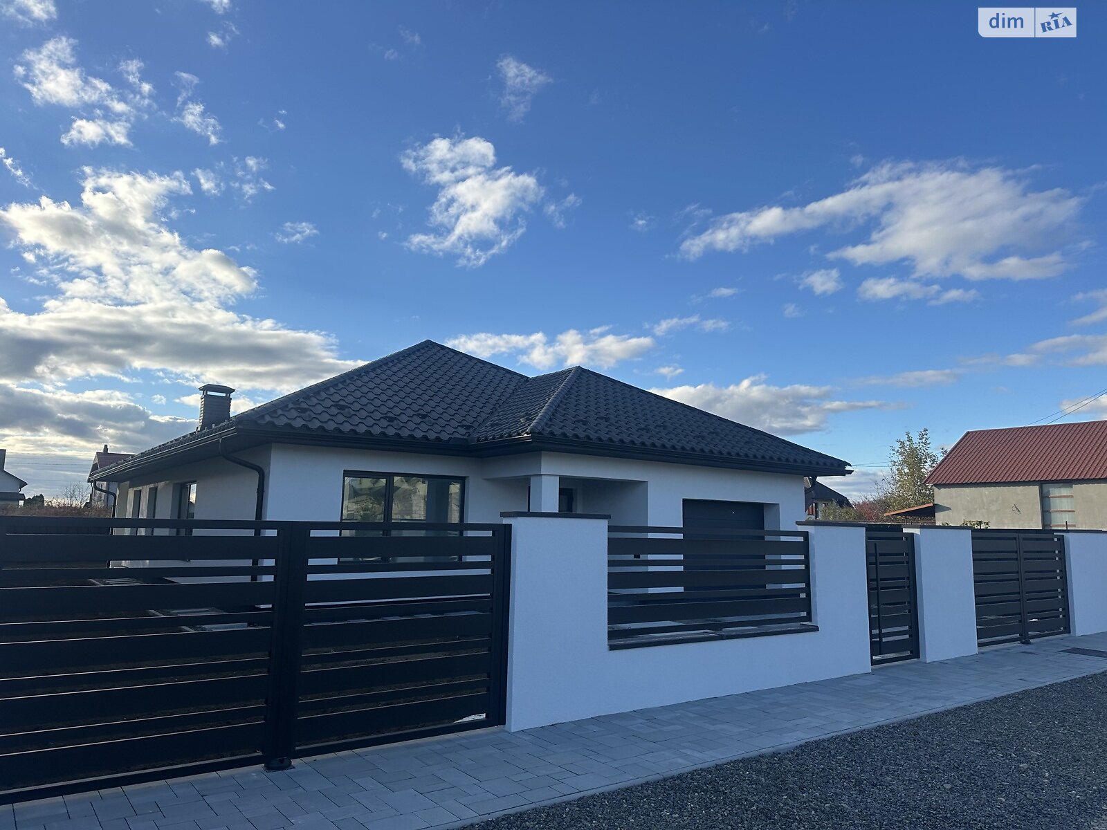 одноповерховий будинок з гаражем, 160 кв. м, газобетон. Продаж в Виноградові, район Виноградів фото 1 одноповерховий будинок з гаражем, 160 кв. м, газобетон. Продаж в Виноградові, район Виноградів фото 1