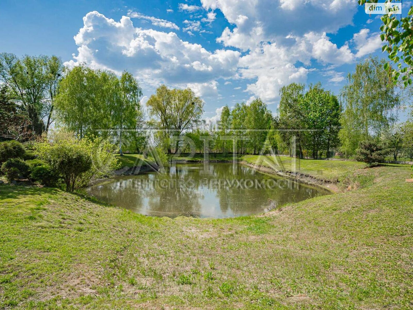 триповерховий будинок з гаражем, 380 кв. м, цегла. Продаж у Вишеньках фото 1 триповерховий будинок з гаражем, 380 кв. м, цегла. Продаж у Вишеньках фото 1