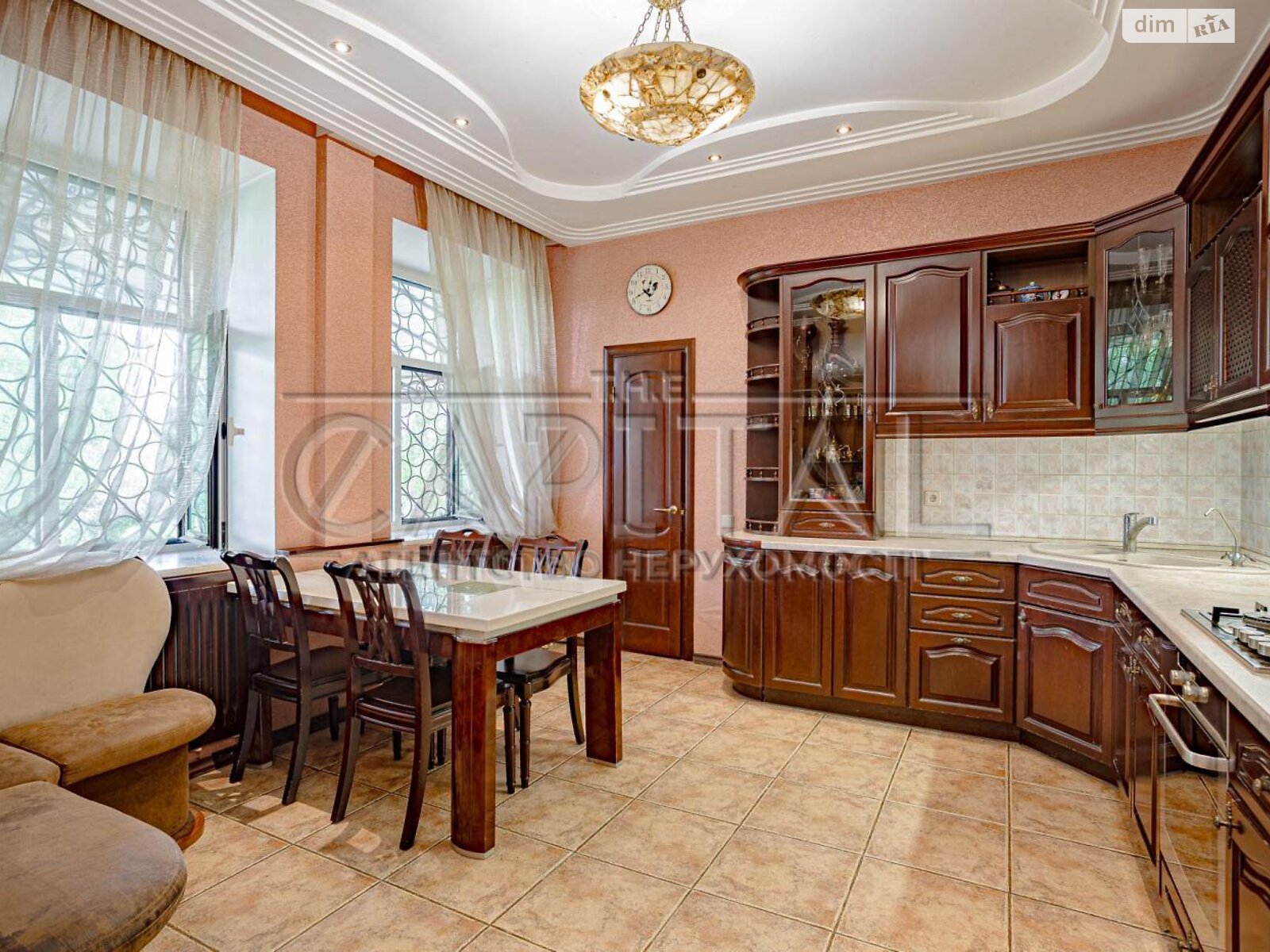 триповерховий будинок з гаражем, 380 кв. м, цегла. Продаж у Вишеньках фото 1 триповерховий будинок з гаражем, 380 кв. м, цегла. Продаж у Вишеньках фото 1