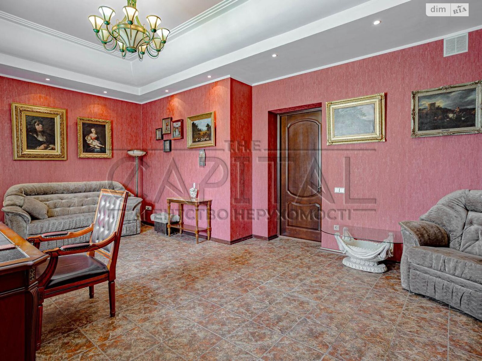 трехэтажный дом с гаражом, 380 кв. м, кирпич. Продажа в Вишенки фото 1 трехэтажный дом с гаражом, 380 кв. м, кирпич. Продажа в Вишенки фото 1