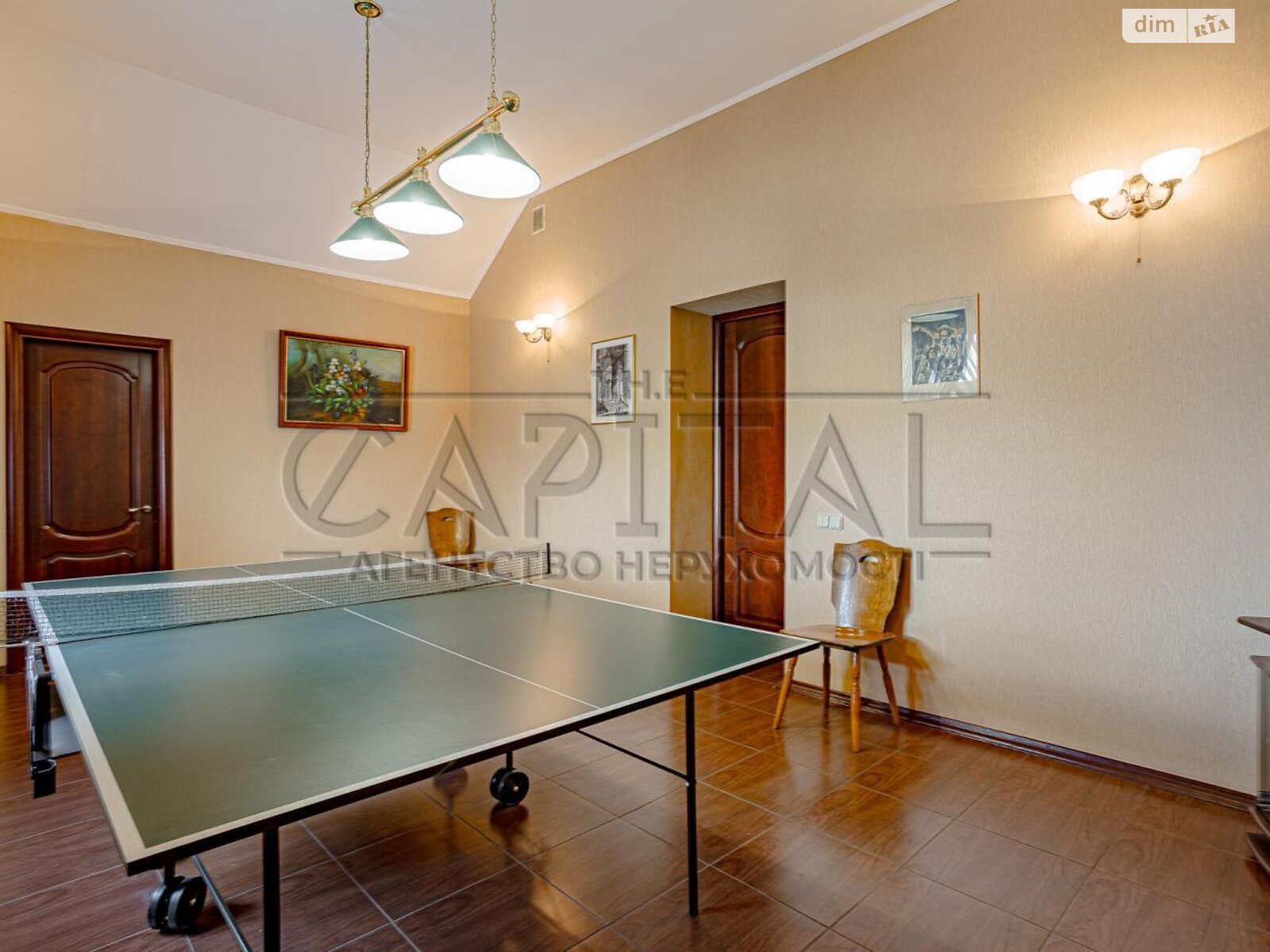 трехэтажный дом с гаражом, 380 кв. м, кирпич. Продажа в Вишенки фото 1 трехэтажный дом с гаражом, 380 кв. м, кирпич. Продажа в Вишенки фото 1