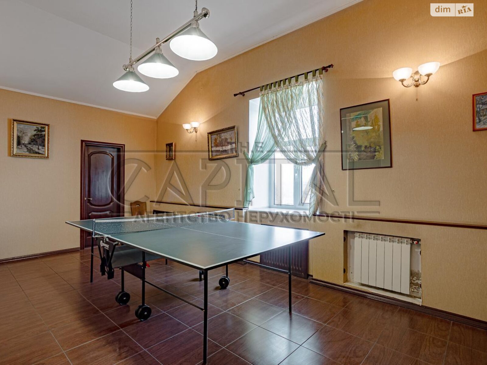 трехэтажный дом с гаражом, 380 кв. м, кирпич. Продажа в Вишенки фото 1 трехэтажный дом с гаражом, 380 кв. м, кирпич. Продажа в Вишенки фото 1