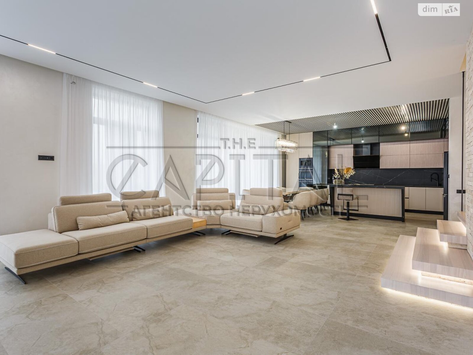 двухэтажный дом с балконом, 292.4 кв. м, кирпич. Продажа в Вишенки фото 1 двухэтажный дом с балконом, 292.4 кв. м, кирпич. Продажа в Вишенки фото 1