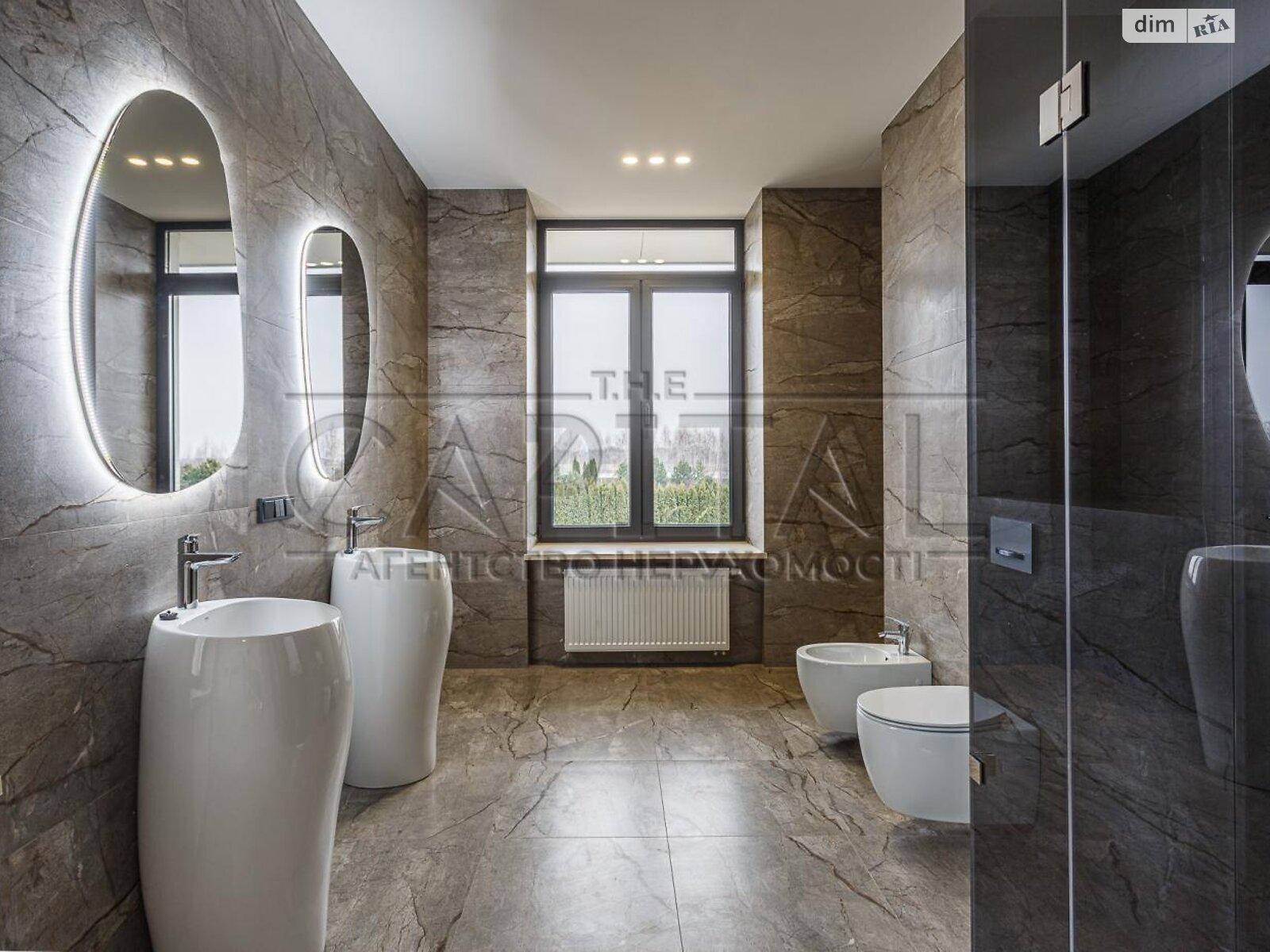 двухэтажный дом с балконом, 292.4 кв. м, кирпич. Продажа в Вишенки фото 1 двухэтажный дом с балконом, 292.4 кв. м, кирпич. Продажа в Вишенки фото 1