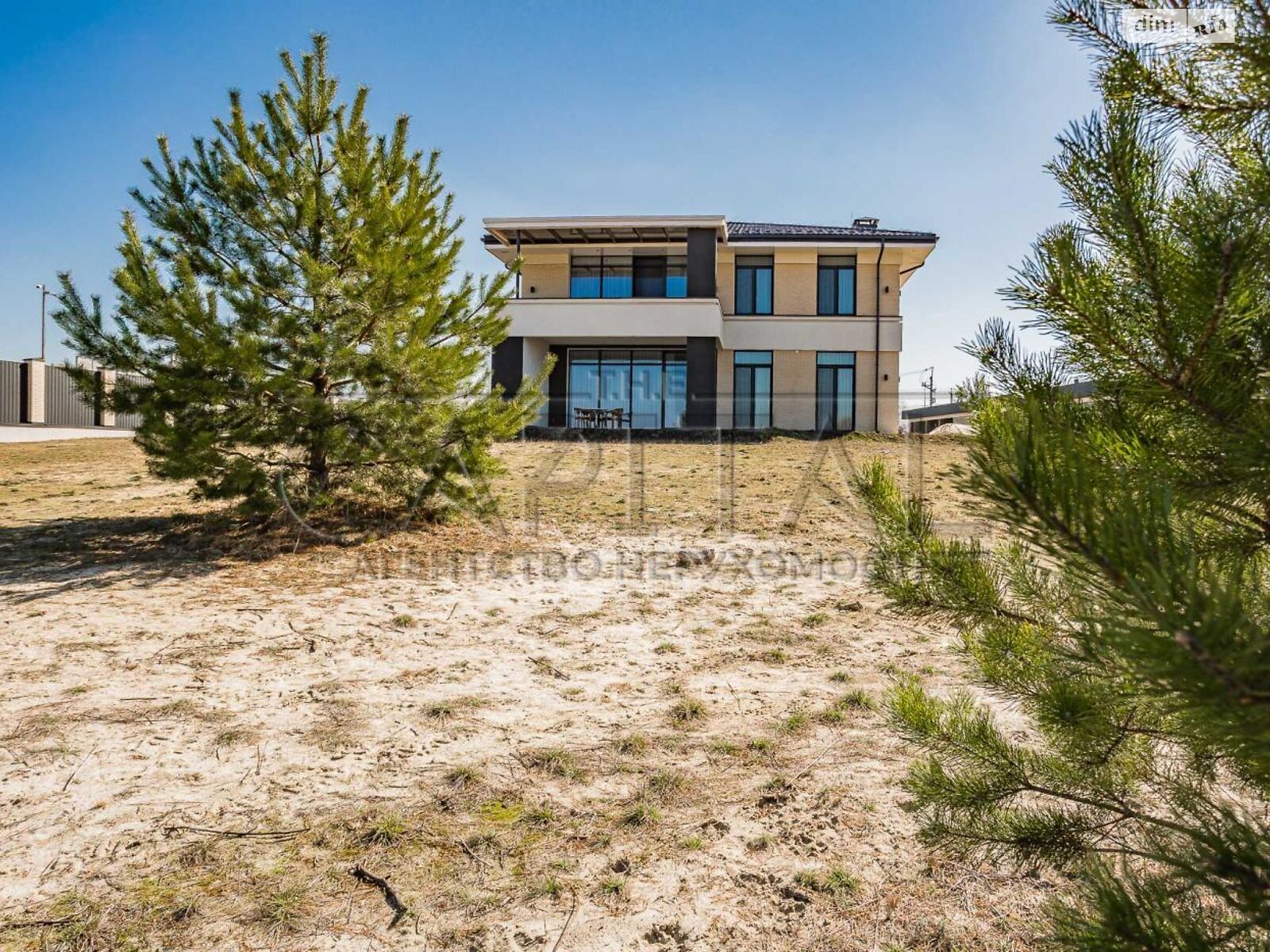 двухэтажный дом с балконом, 292.4 кв. м, кирпич. Продажа в Вишенки фото 1 двухэтажный дом с балконом, 292.4 кв. м, кирпич. Продажа в Вишенки фото 1