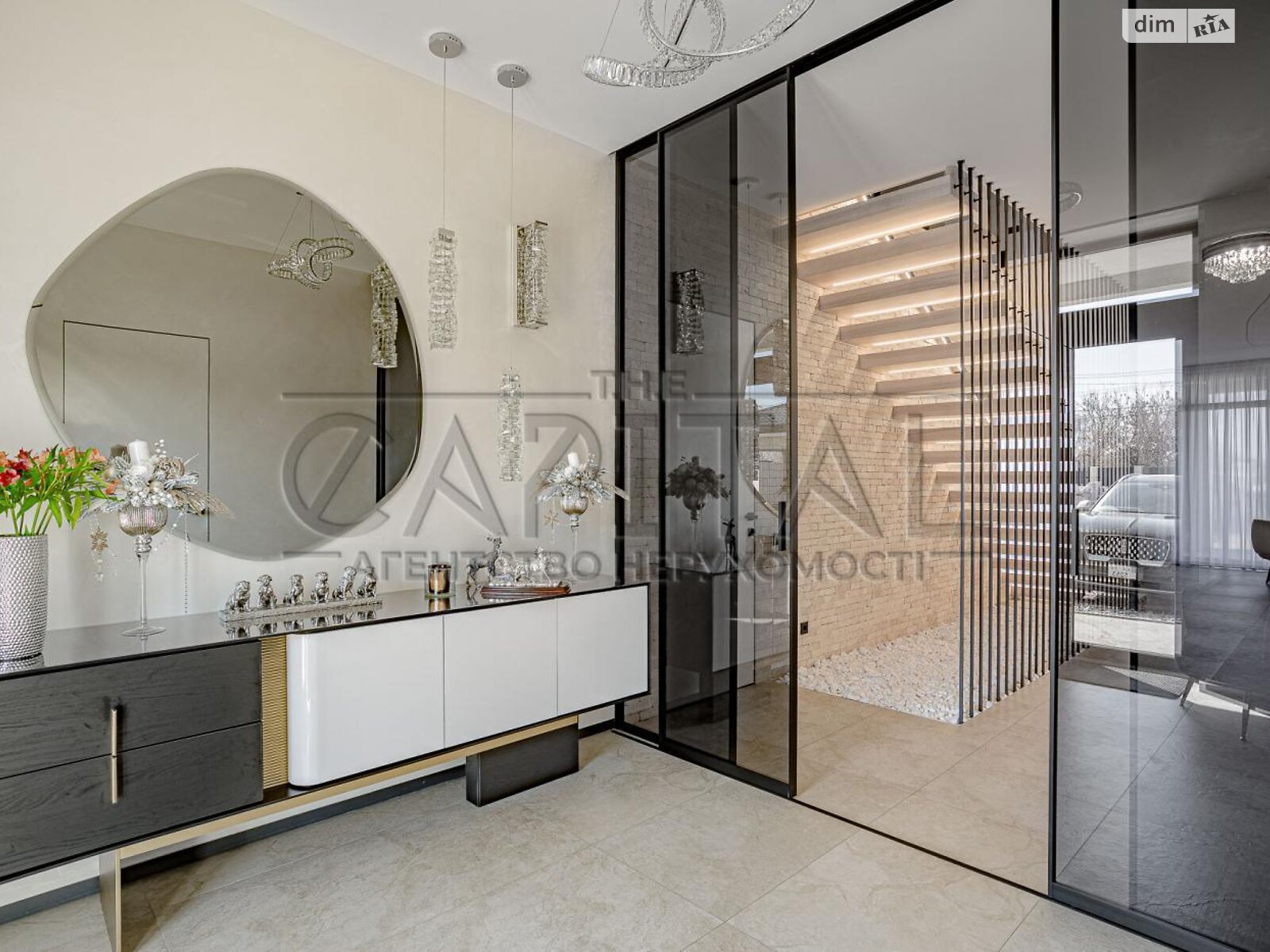 двухэтажный дом с балконом, 292.4 кв. м, кирпич. Продажа в Вишенки фото 1 двухэтажный дом с балконом, 292.4 кв. м, кирпич. Продажа в Вишенки фото 1