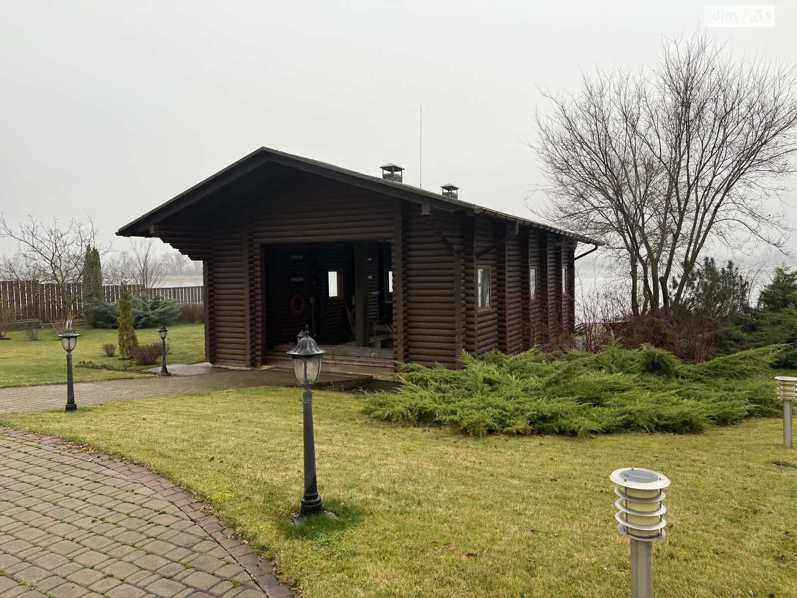 двухэтажный дом с гаражом, 230 кв. м, брус. Продажа в Вишенки фото 1 двухэтажный дом с гаражом, 230 кв. м, брус. Продажа в Вишенки фото 1