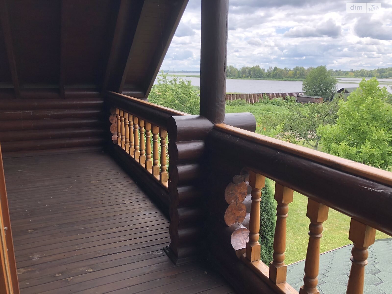 двухэтажный дом с гаражом, 230 кв. м, брус. Продажа в Вишенки фото 1 двухэтажный дом с гаражом, 230 кв. м, брус. Продажа в Вишенки фото 1