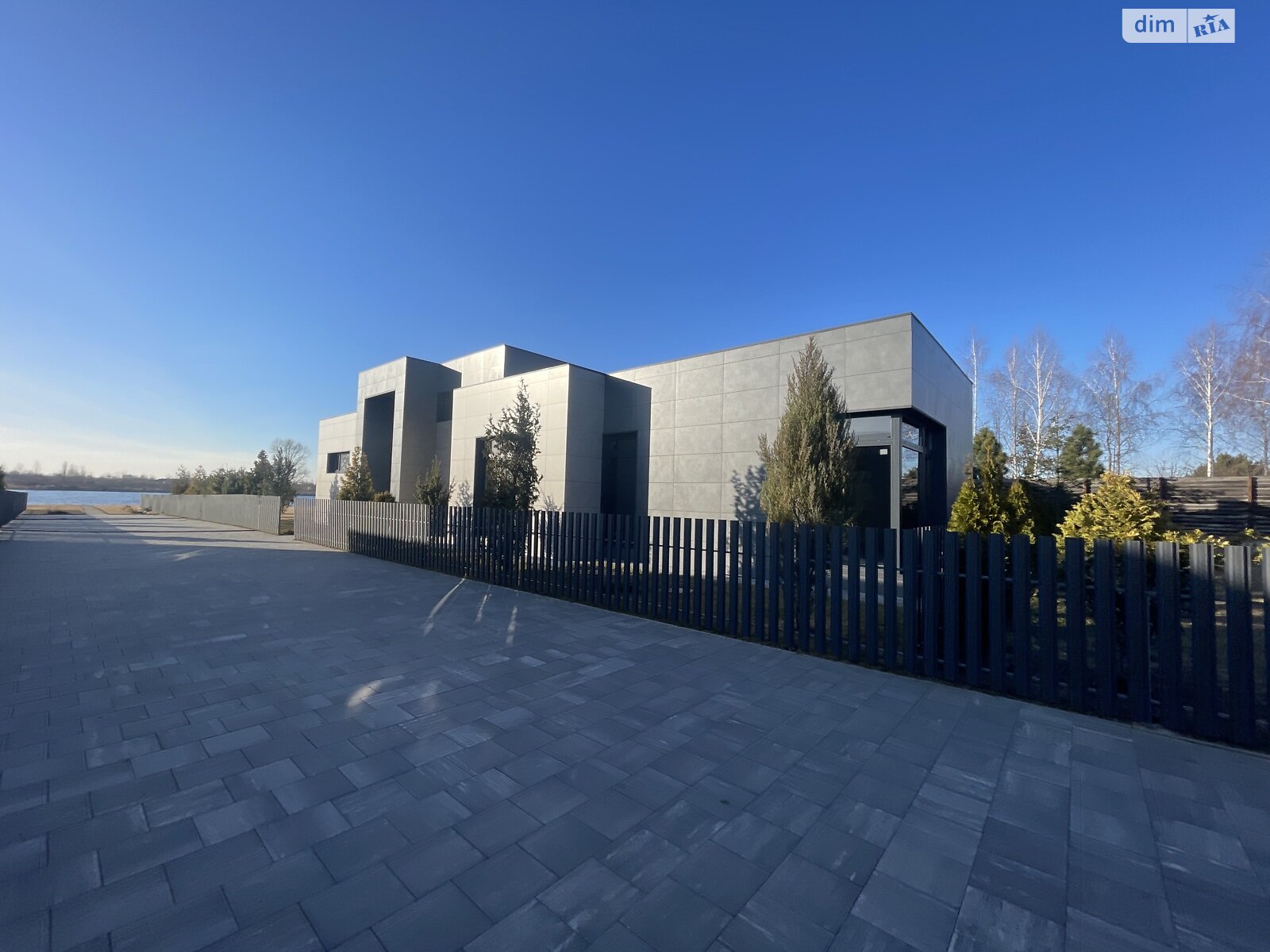 одноэтажный дом, 232 кв. м, пеноблок. Продажа в Вишенки фото 1 одноэтажный дом, 232 кв. м, пеноблок. Продажа в Вишенки фото 1