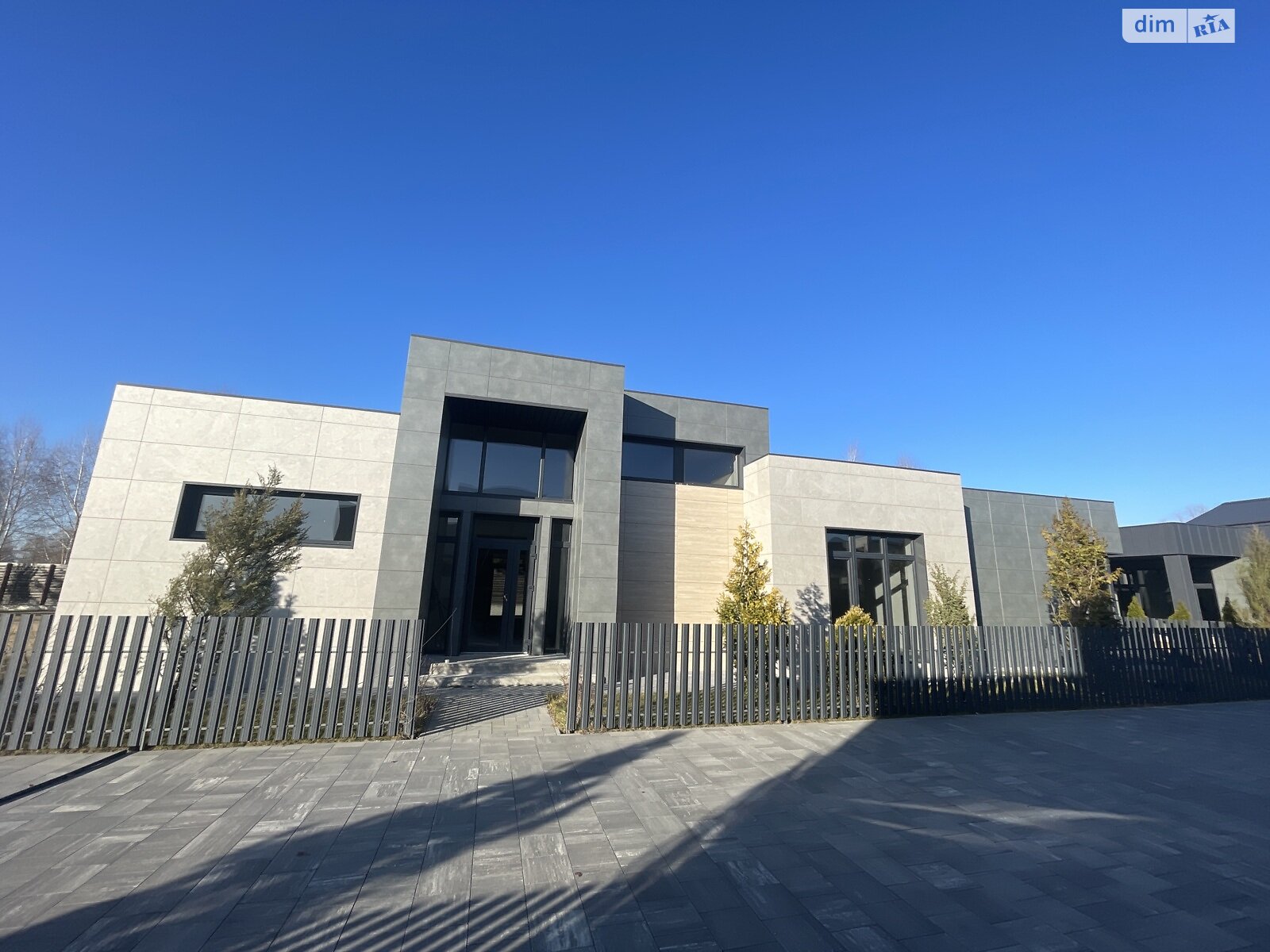одноэтажный дом, 232 кв. м, пеноблок. Продажа в Вишенки фото 1 одноэтажный дом, 232 кв. м, пеноблок. Продажа в Вишенки фото 1