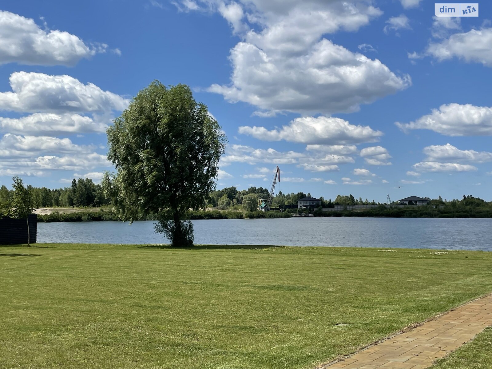 одноэтажный дом, 260 кв. м, пеноблок. Продажа в Вишенки фото 1