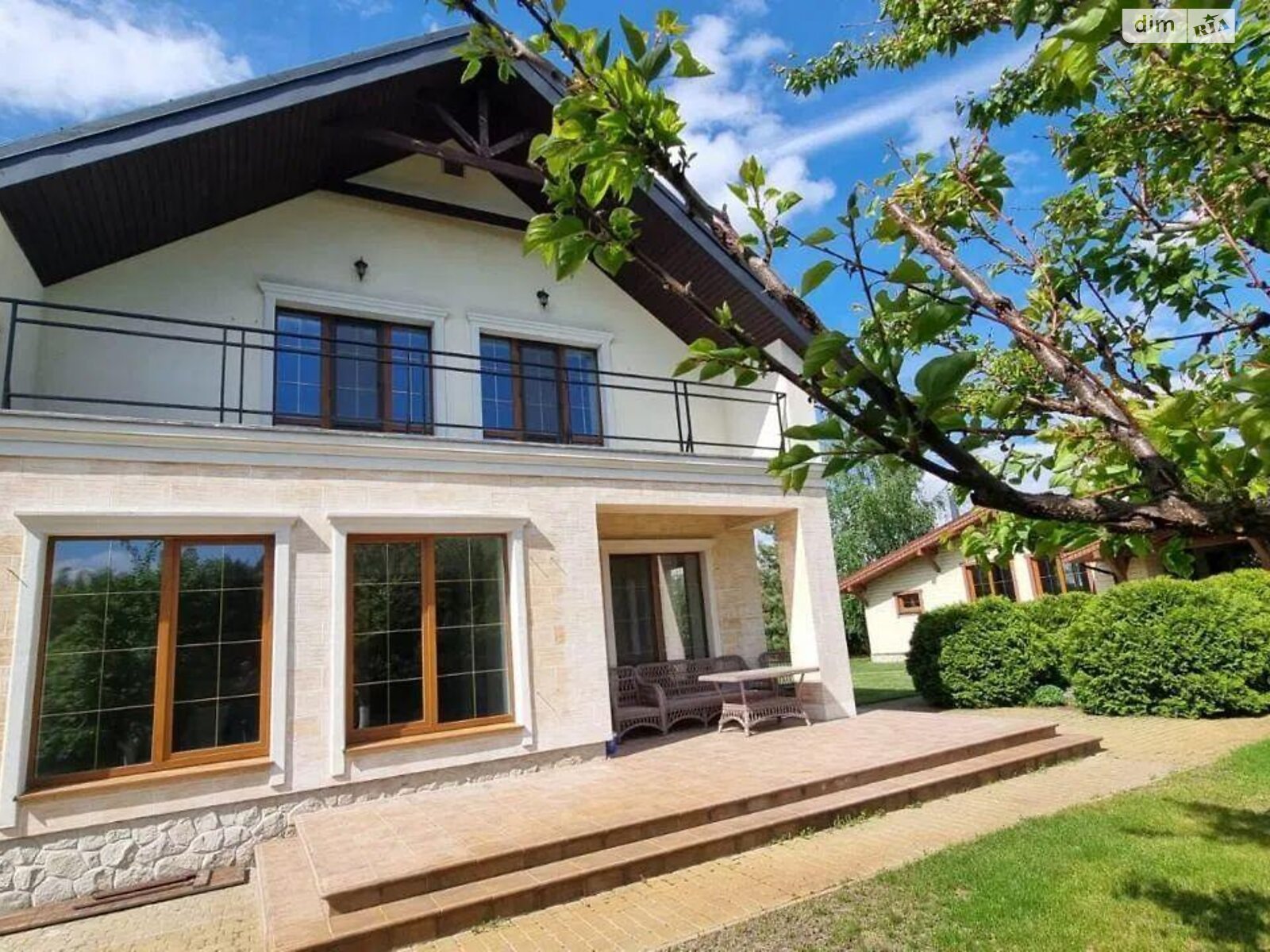 двоповерховий будинок, 320 кв. м, кирпич. Продаж у Вишеньках фото 1 двоповерховий будинок, 320 кв. м, кирпич. Продаж у Вишеньках фото 1