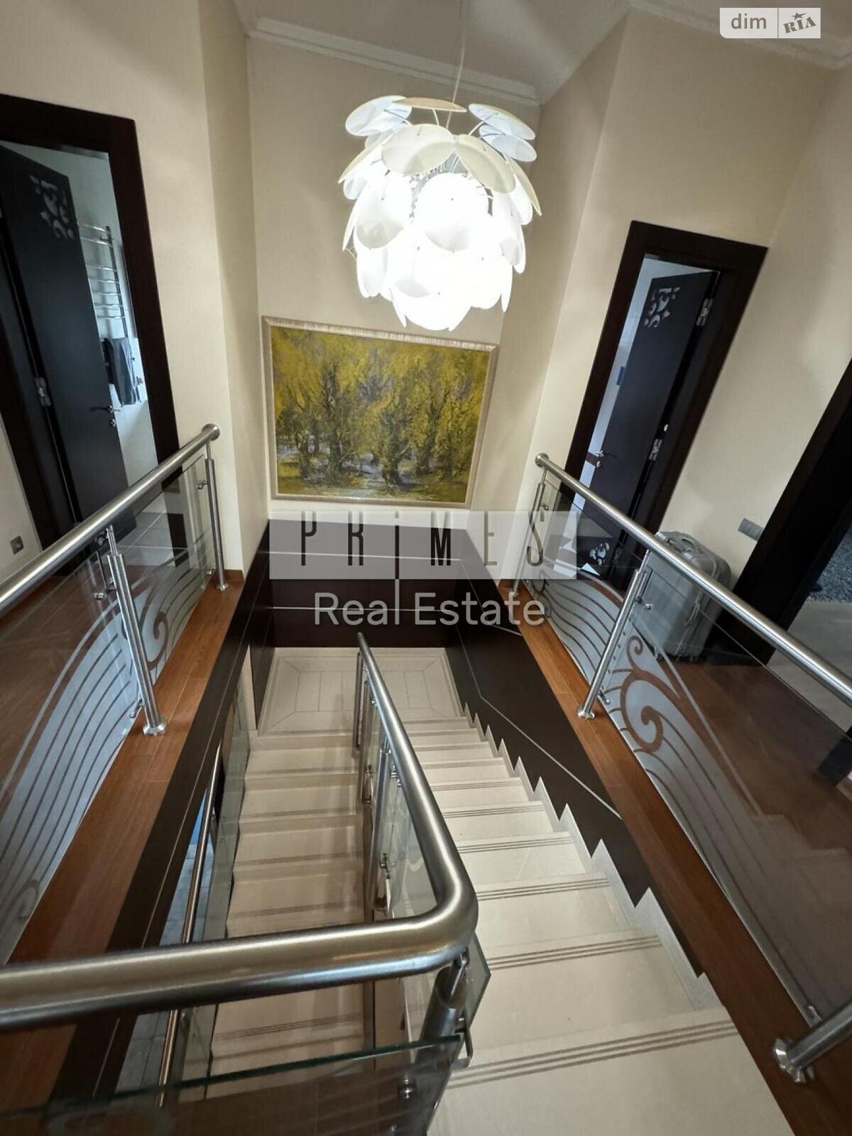 двухэтажный дом с верандой, 469 кв. м, кирпич. Продажа в Вишенки фото 1 двухэтажный дом с верандой, 469 кв. м, кирпич. Продажа в Вишенки фото 1