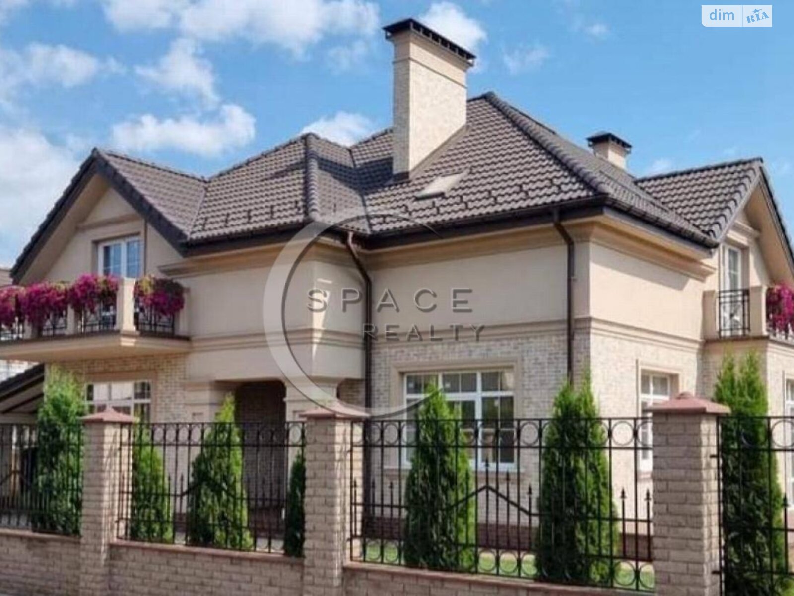 двухэтажный дом с гаражом, 246 кв. м, кирпич. Продажа в Вишенки фото 1 двухэтажный дом с гаражом, 246 кв. м, кирпич. Продажа в Вишенки фото 1