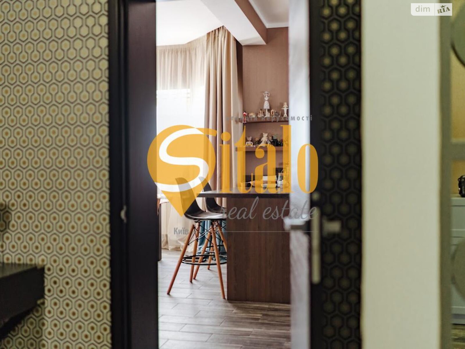 двухэтажный дом с ремонтом, 310 кв. м, кирпич. Продажа в Вишенки фото 1 двухэтажный дом с ремонтом, 310 кв. м, кирпич. Продажа в Вишенки фото 1