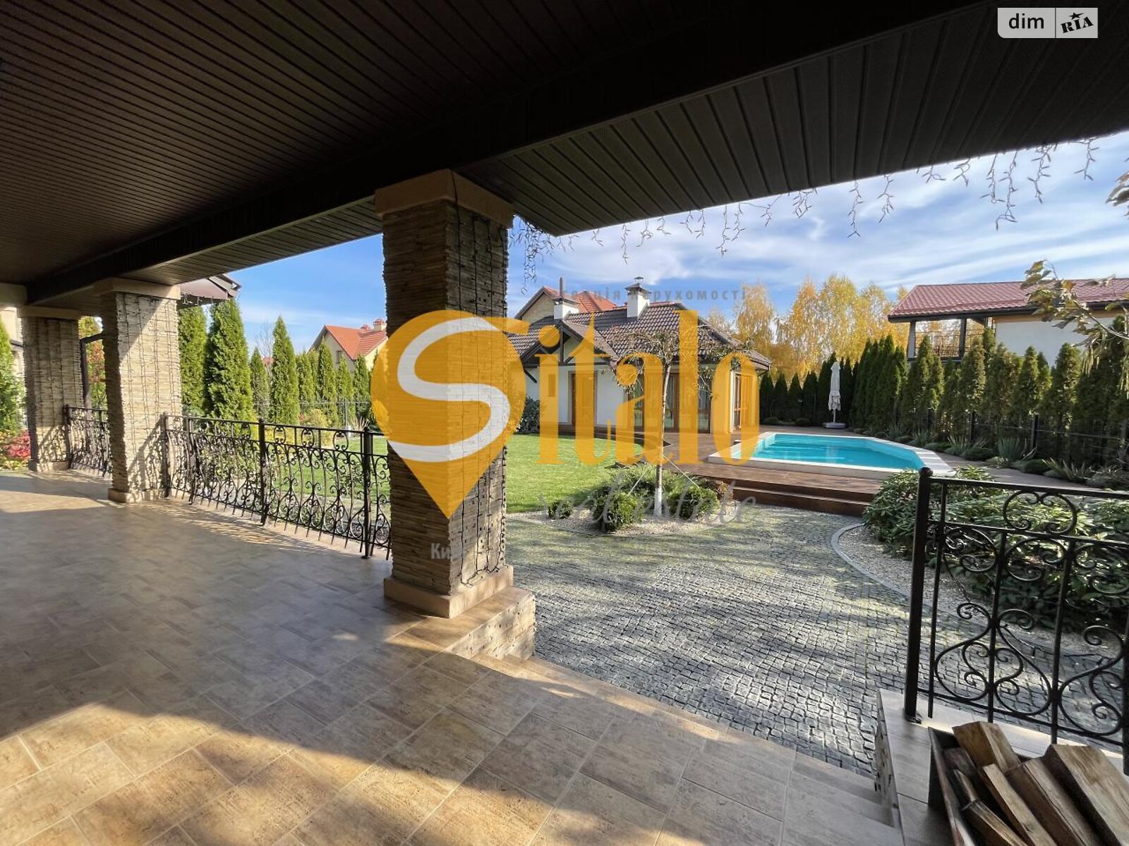двухэтажный дом с верандой, 310 кв. м, кирпич. Продажа в Вишенки фото 1 двухэтажный дом с верандой, 310 кв. м, кирпич. Продажа в Вишенки фото 1