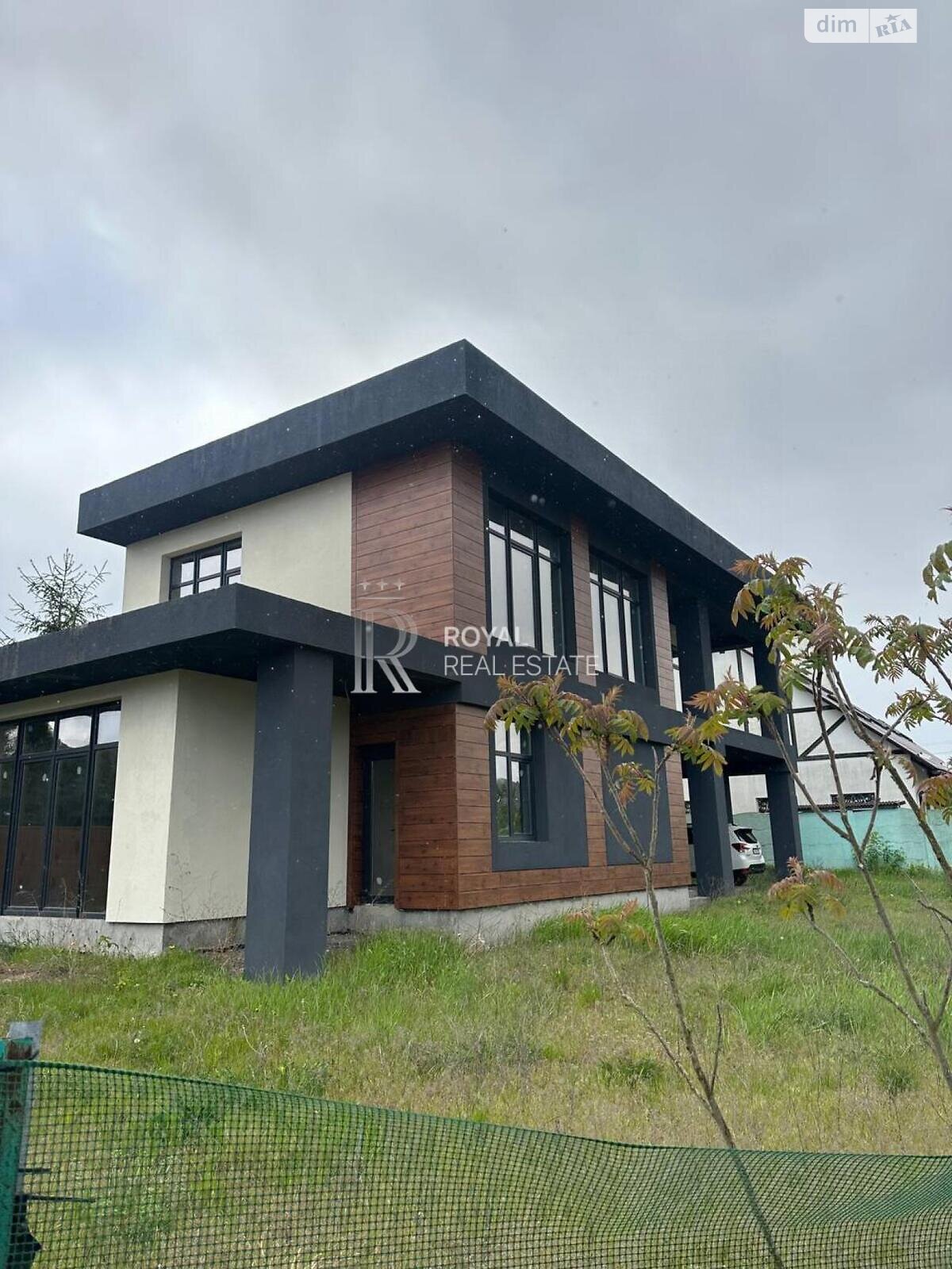 двухэтажный дом, 211 кв. м, кирпич. Продажа в Вишенки фото 1 двухэтажный дом, 211 кв. м, кирпич. Продажа в Вишенки фото 1