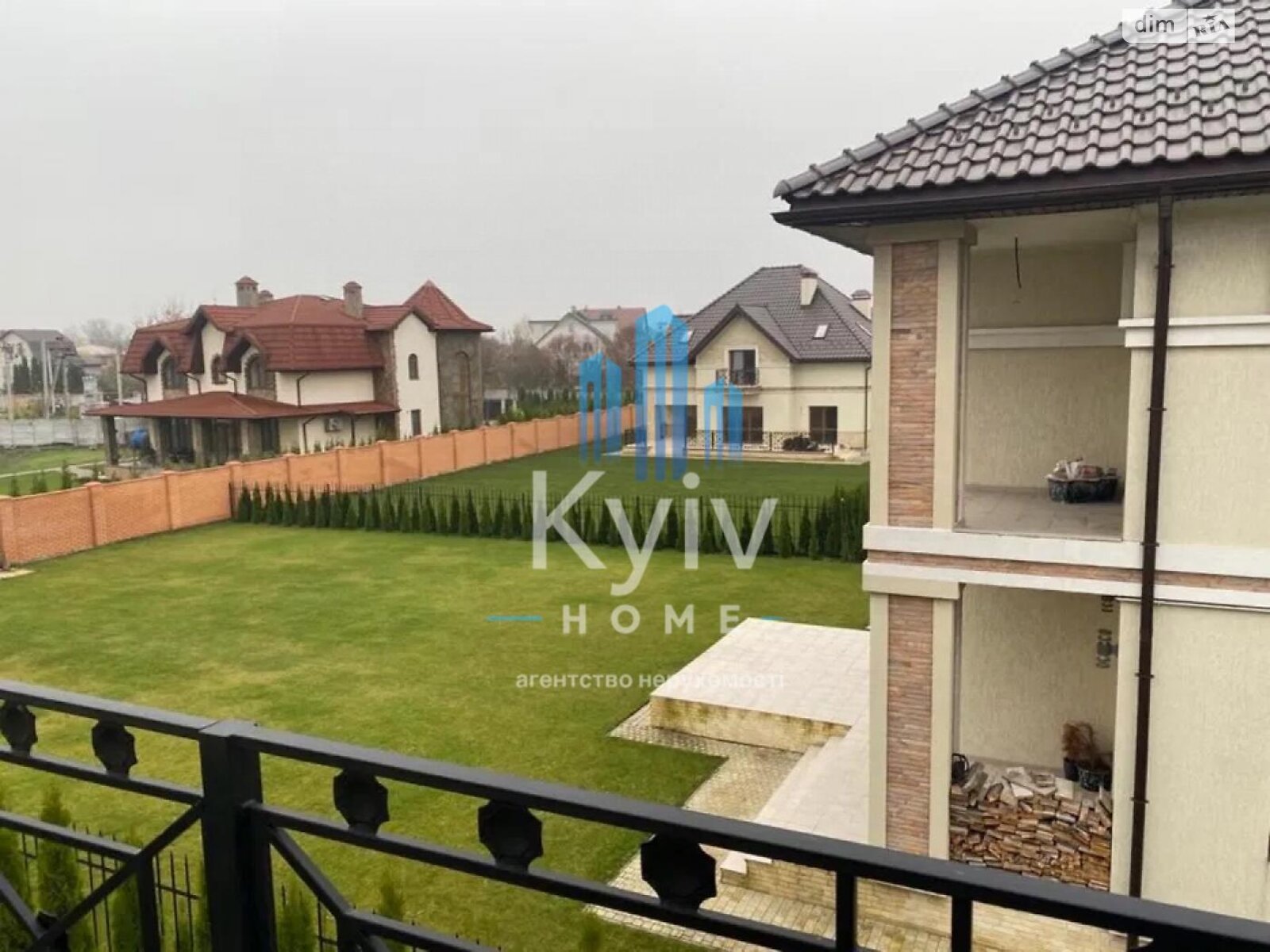 двоповерховий будинок з гаражем, 220 кв. м, цегла. Продаж у Вишеньках фото 1 двоповерховий будинок з гаражем, 220 кв. м, цегла. Продаж у Вишеньках фото 1