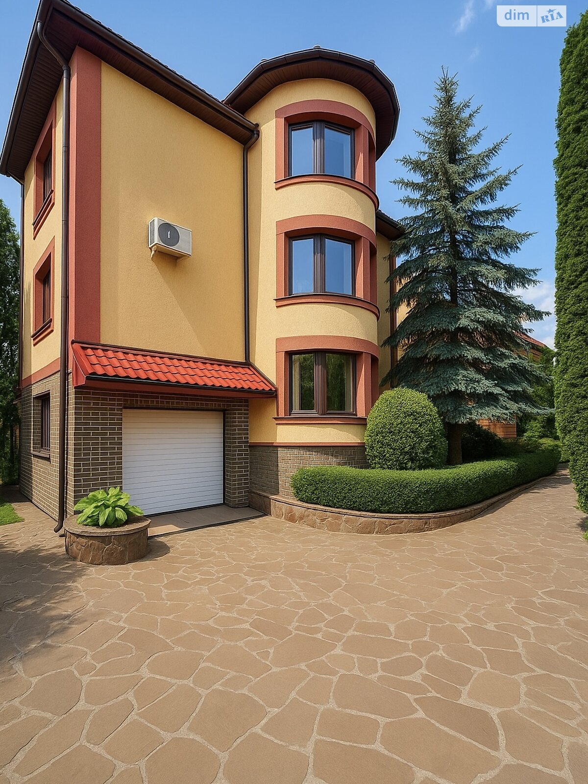 трехэтажный дом с гаражом, 230 кв. м, кирпич. Продажа в Вишенки фото 1 трехэтажный дом с гаражом, 230 кв. м, кирпич. Продажа в Вишенки фото 1