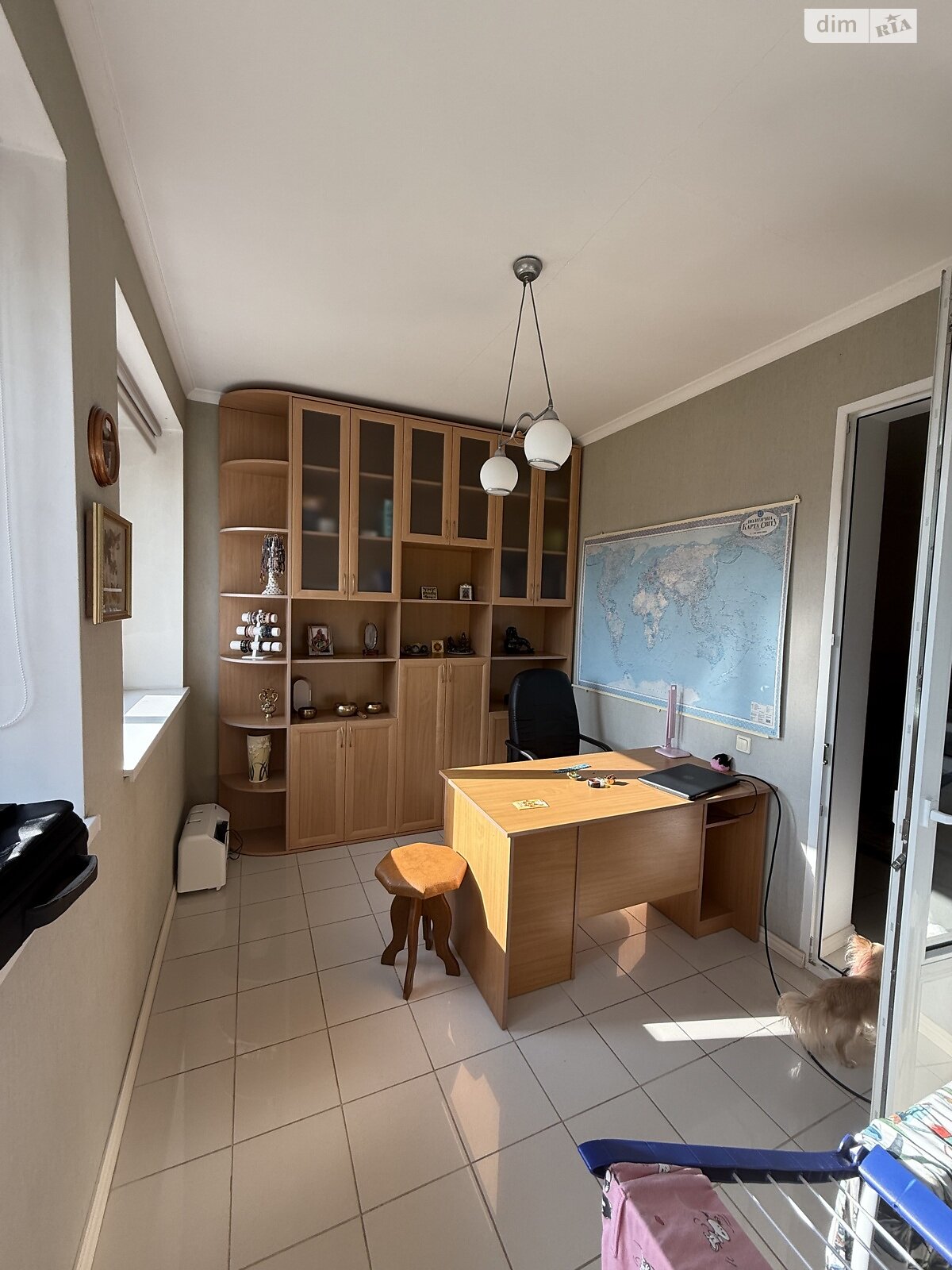 трехэтажный дом с гаражом, 230 кв. м, кирпич. Продажа в Вишенки фото 1 трехэтажный дом с гаражом, 230 кв. м, кирпич. Продажа в Вишенки фото 1