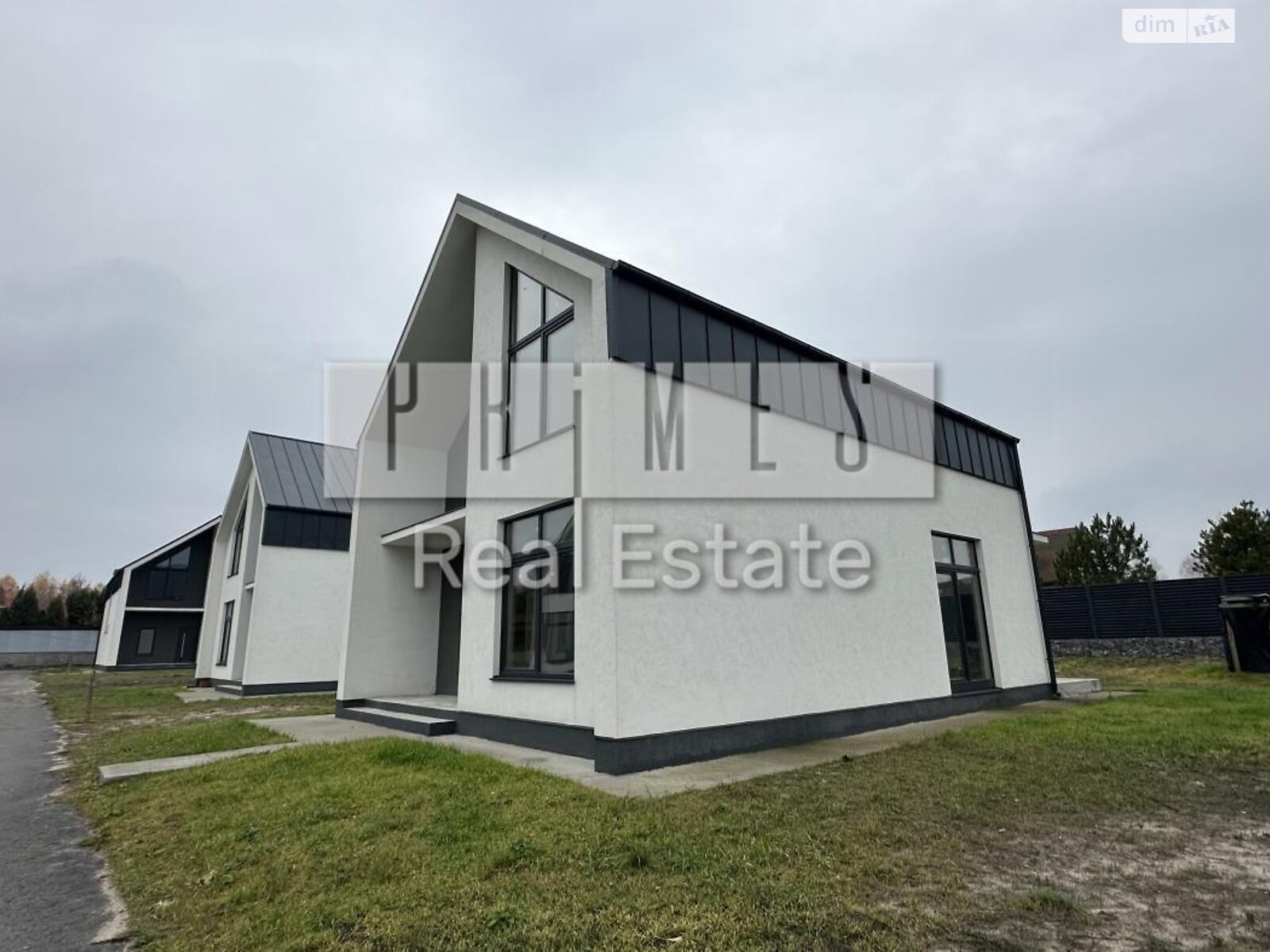 двухэтажный дом, 196 кв. м, кирпич. Продажа в Вишенки фото 1