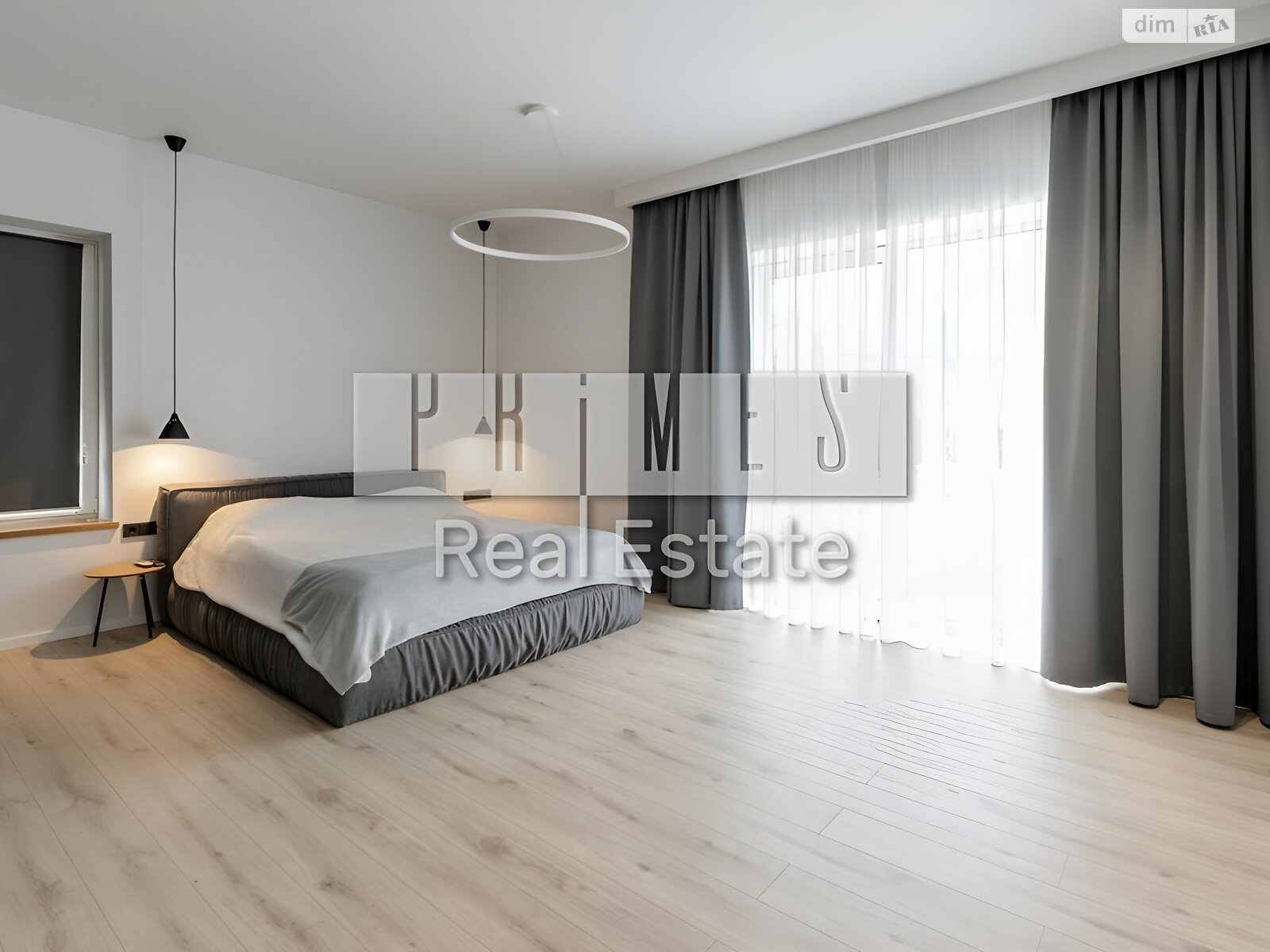 двухэтажный дом с балконом, 300 кв. м, кирпич. Продажа в Вишенки фото 1 двухэтажный дом с балконом, 300 кв. м, кирпич. Продажа в Вишенки фото 1