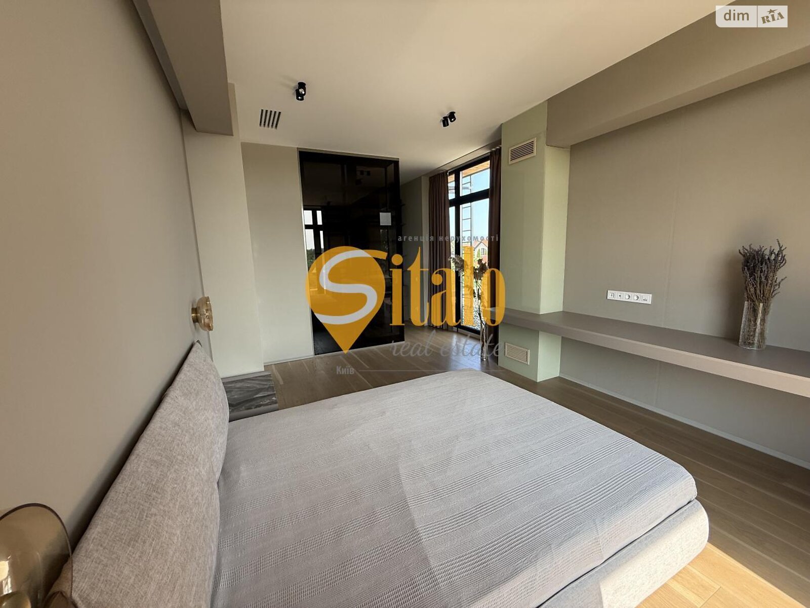 двоповерховий будинок з гаражем, 250 кв. м, цегла. Продаж у Вишеньках фото 1 двоповерховий будинок з гаражем, 250 кв. м, цегла. Продаж у Вишеньках фото 1