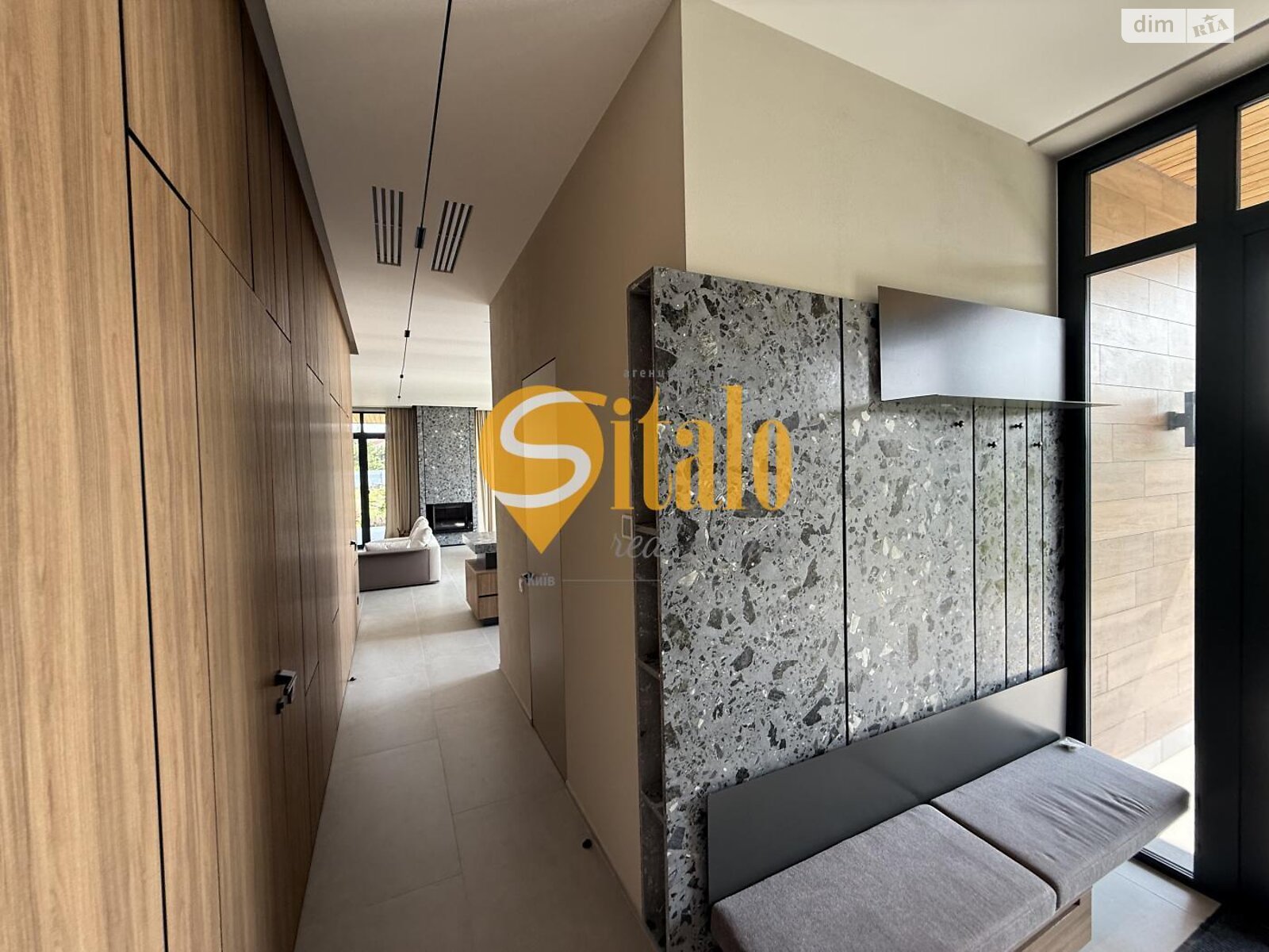 двоповерховий будинок з гаражем, 250 кв. м, цегла. Продаж у Вишеньках фото 1 двоповерховий будинок з гаражем, 250 кв. м, цегла. Продаж у Вишеньках фото 1