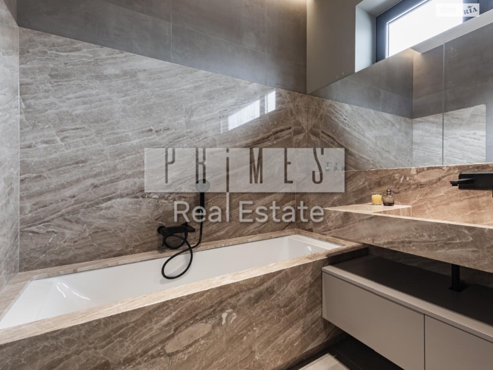 двухэтажный дом с верандой, 227.4 кв. м, кирпич. Продажа в Вишенки фото 1 двухэтажный дом с верандой, 227.4 кв. м, кирпич. Продажа в Вишенки фото 1