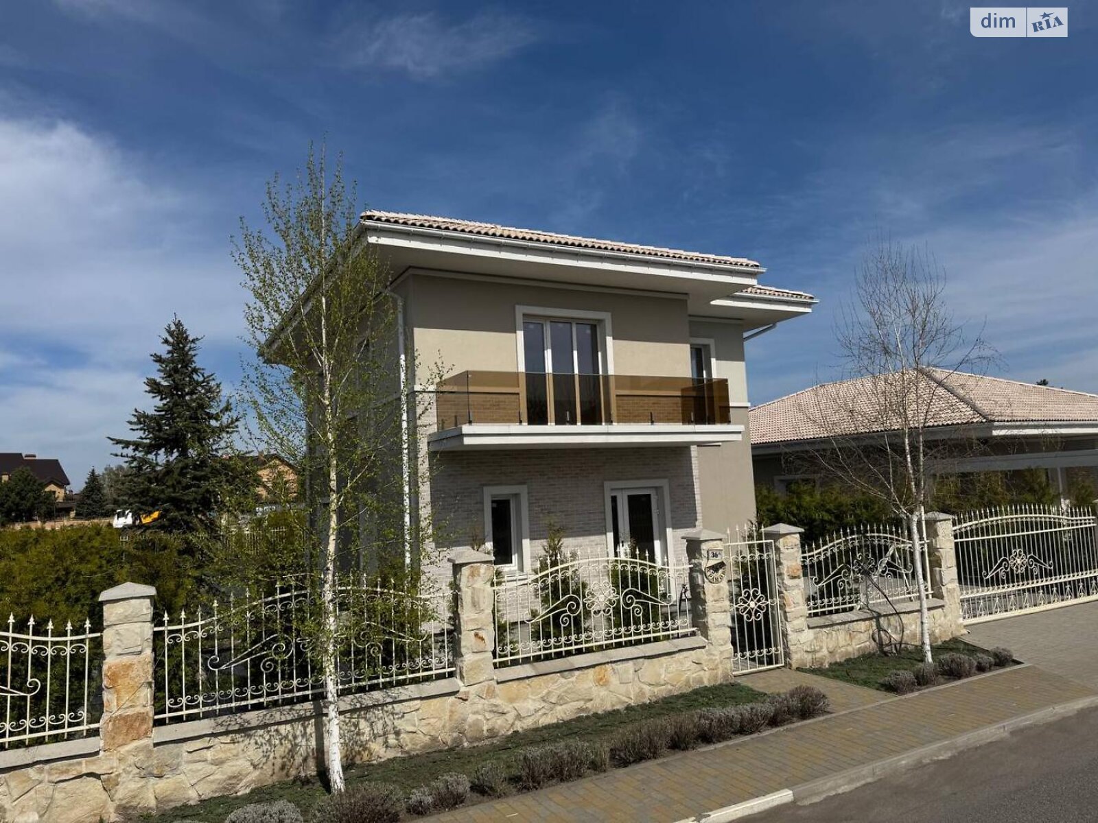 двоповерховий будинок, 170 кв. м, цегла. Продаж у Вишеньках фото 1 двоповерховий будинок, 170 кв. м, цегла. Продаж у Вишеньках фото 1