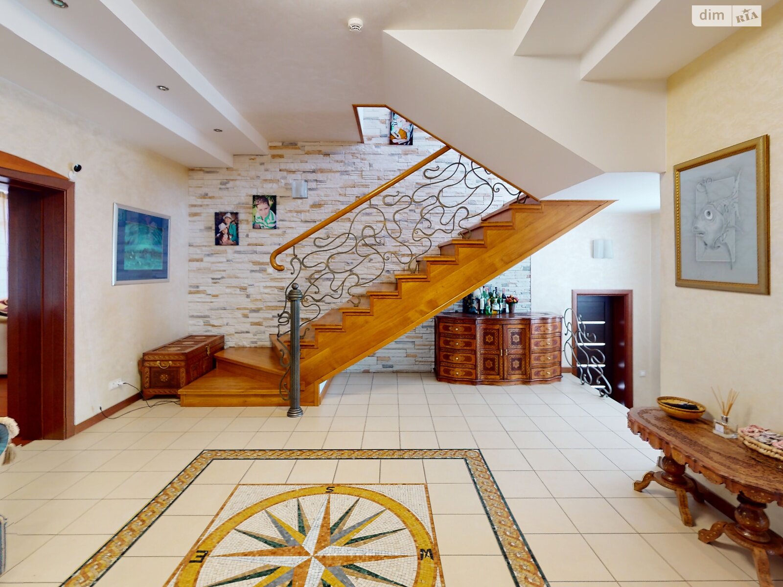 триповерховий будинок з верандою, 301.2 кв. м, цегла. Продаж у Вишеньках фото 1 триповерховий будинок з верандою, 301.2 кв. м, цегла. Продаж у Вишеньках фото 1