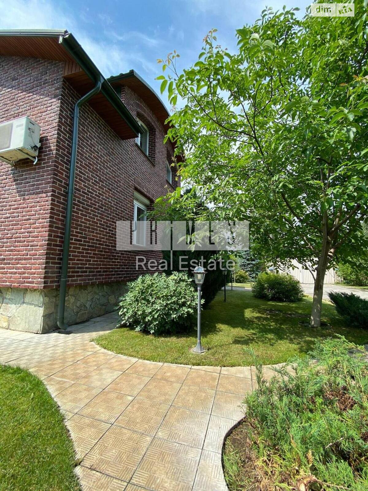 двухэтажный дом с верандой, 186.3 кв. м, кирпич. Продажа в Вишенки фото 1