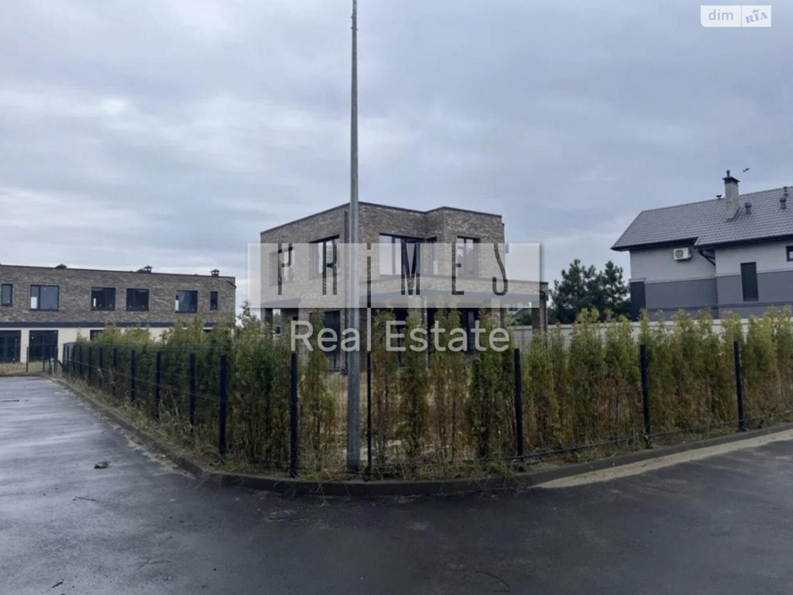 двухэтажный дом, 170 кв. м, кирпич. Продажа в Вишенки фото 1