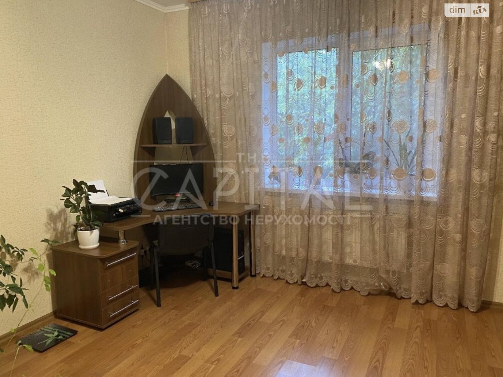 двухэтажный дом, 220 кв. м, кирпич. Продажа в Вишенки фото 1