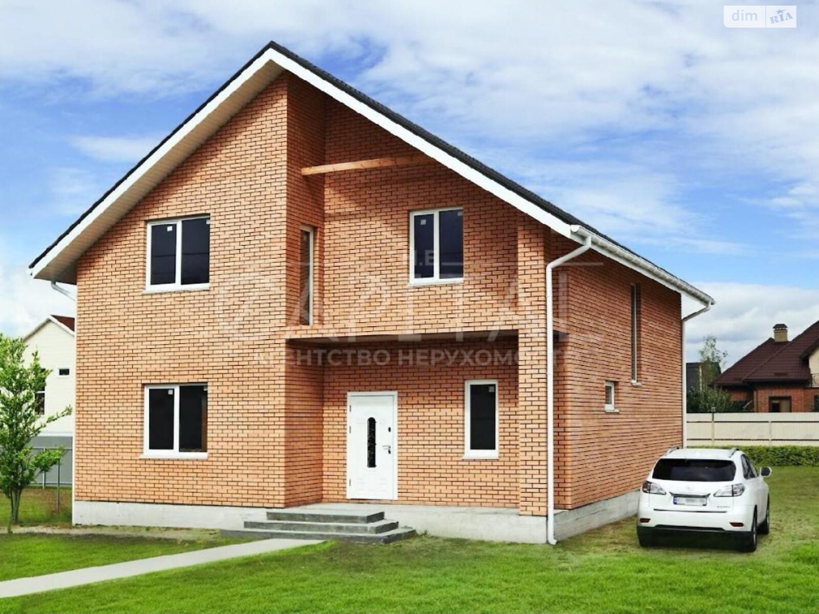двухэтажный дом, 223 кв. м, кирпич. Продажа в Вишенки фото 1 двухэтажный дом, 223 кв. м, кирпич. Продажа в Вишенки фото 1