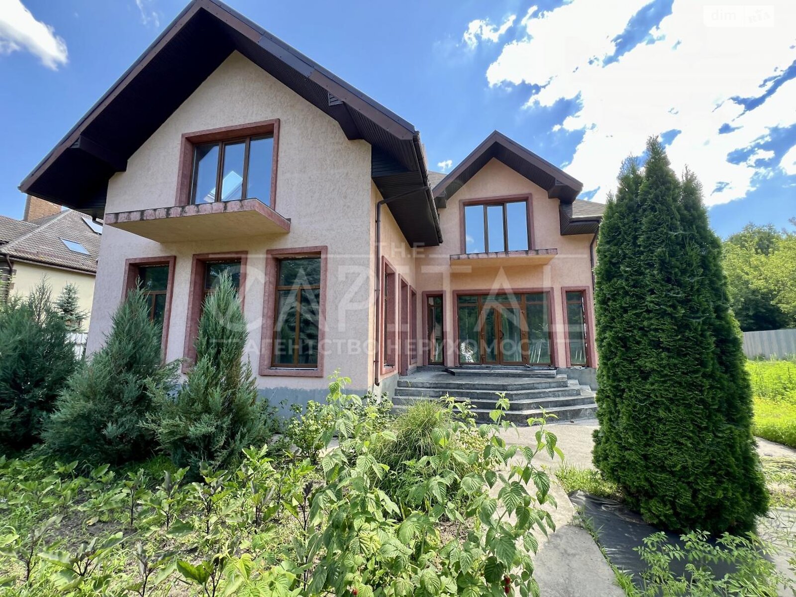 двоповерховий будинок з гаражем, 393 кв. м, цегла. Продаж у Вишеньках фото 1 двоповерховий будинок з гаражем, 393 кв. м, цегла. Продаж у Вишеньках фото 1