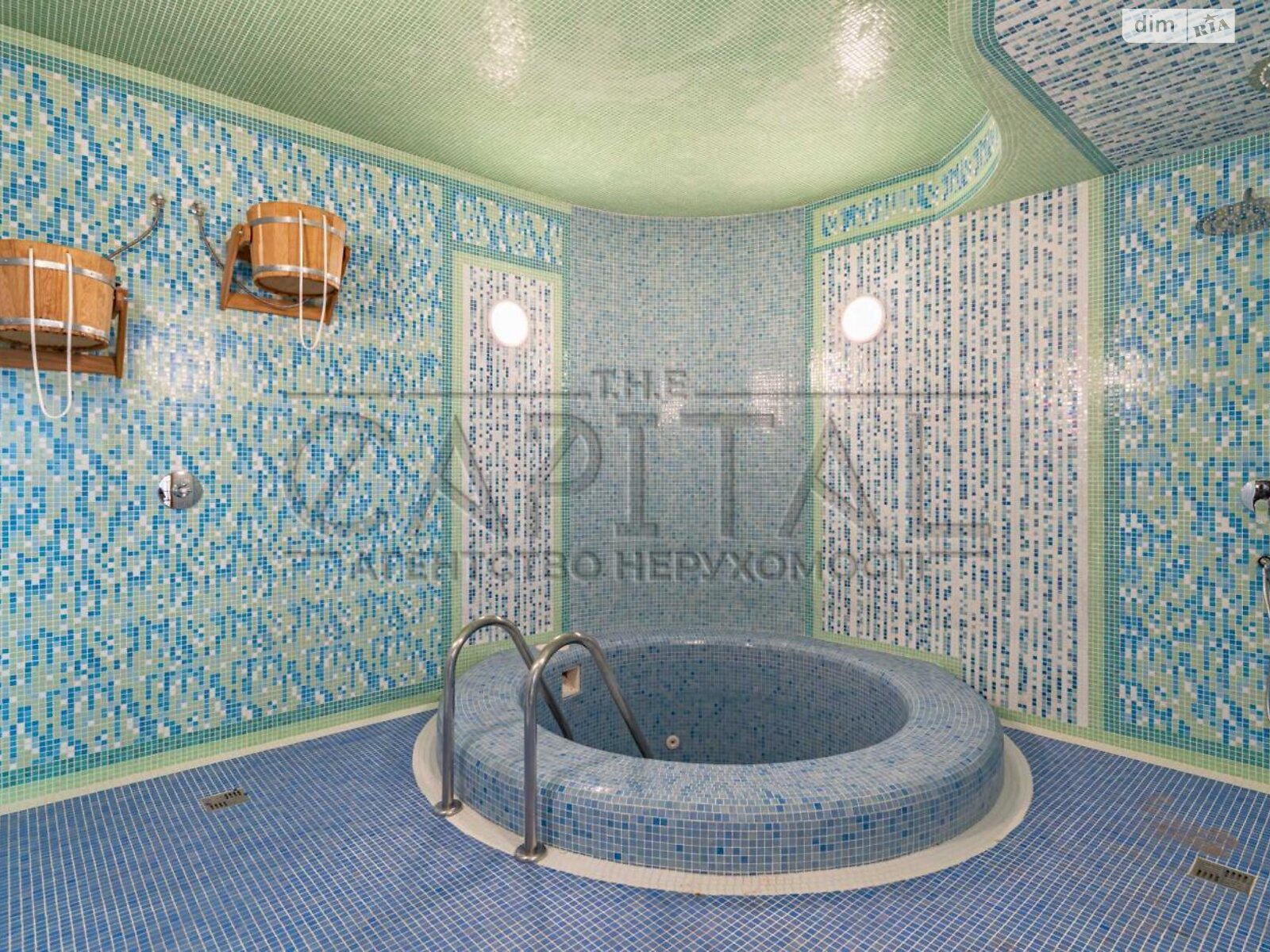 триповерховий будинок, 1000 кв. м, кирпич. Продаж у Вишеньках фото 1 триповерховий будинок, 1000 кв. м, кирпич. Продаж у Вишеньках фото 1