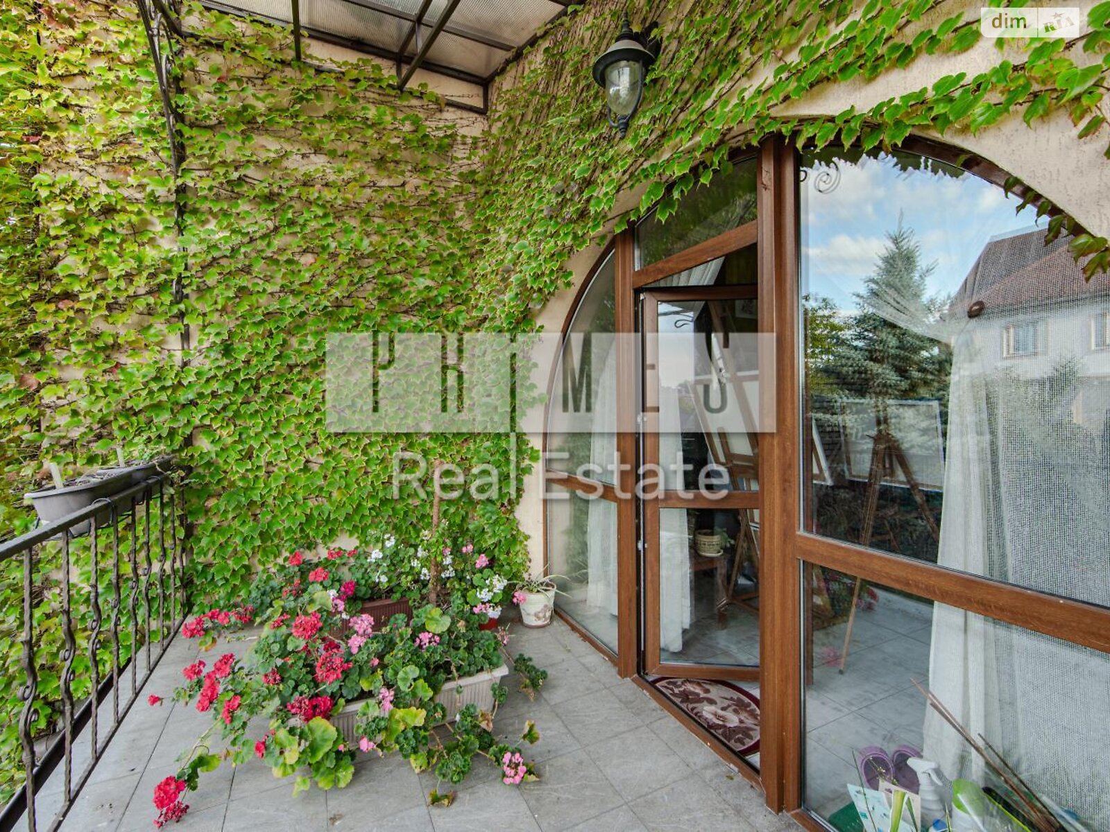 триповерховий будинок з верандою, 456.8 кв. м, цегла. Продаж у Вишеньках фото 1 триповерховий будинок з верандою, 456.8 кв. м, цегла. Продаж у Вишеньках фото 1