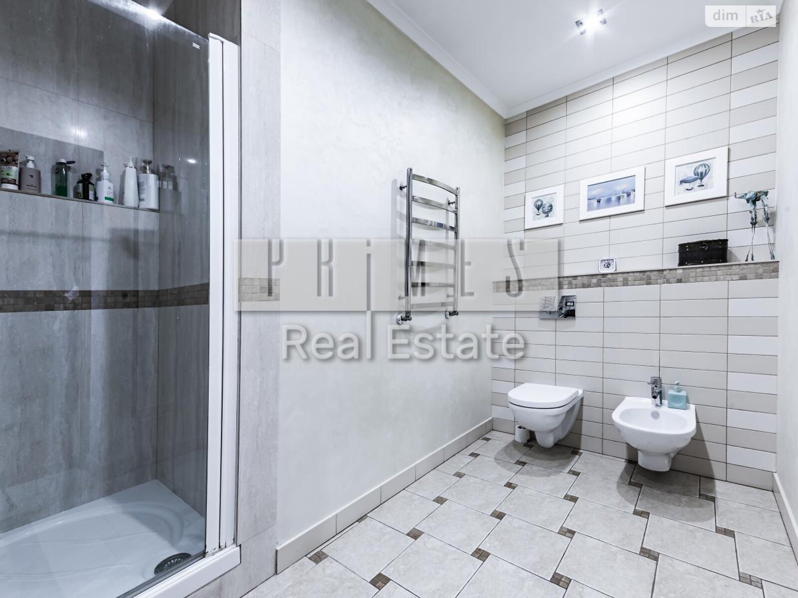 триповерховий будинок з верандою, 456.8 кв. м, цегла. Продаж у Вишеньках фото 1 триповерховий будинок з верандою, 456.8 кв. м, цегла. Продаж у Вишеньках фото 1