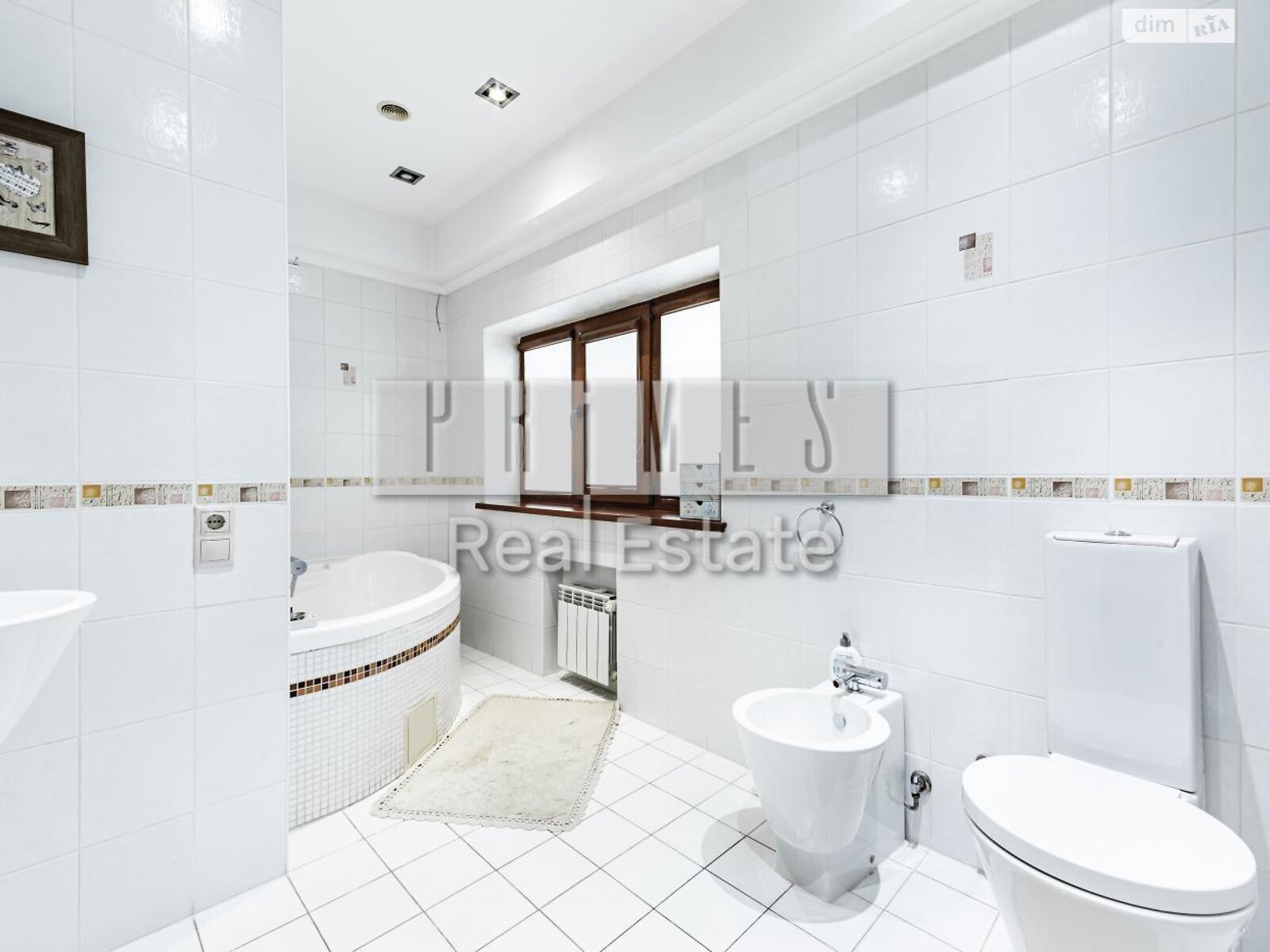 триповерховий будинок з верандою, 456.8 кв. м, цегла. Продаж у Вишеньках фото 1 триповерховий будинок з верандою, 456.8 кв. м, цегла. Продаж у Вишеньках фото 1