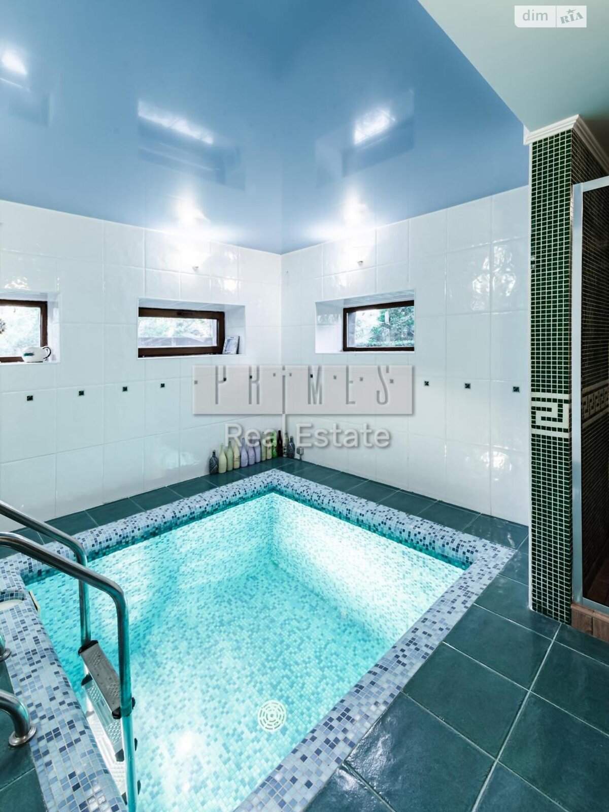 триповерховий будинок з верандою, 456.8 кв. м, цегла. Продаж у Вишеньках фото 1 триповерховий будинок з верандою, 456.8 кв. м, цегла. Продаж у Вишеньках фото 1