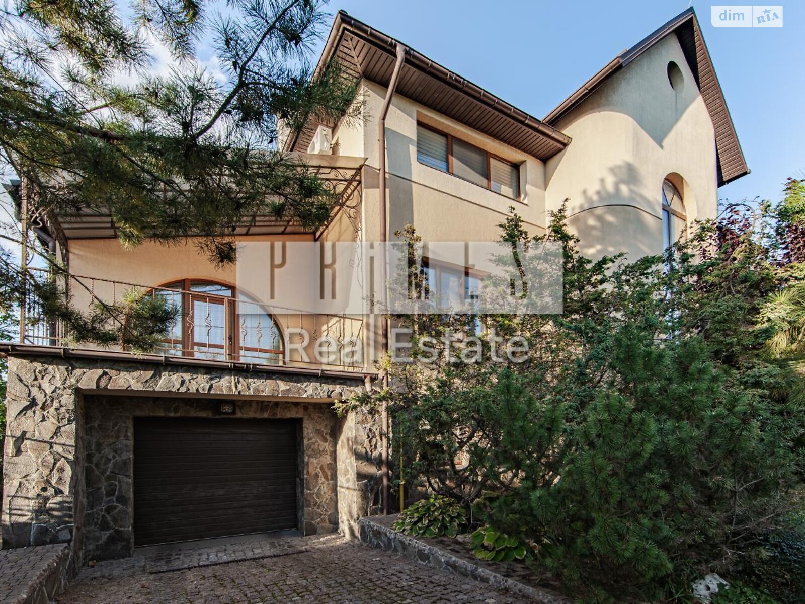 триповерховий будинок з верандою, 456.8 кв. м, цегла. Продаж у Вишеньках фото 1 триповерховий будинок з верандою, 456.8 кв. м, цегла. Продаж у Вишеньках фото 1