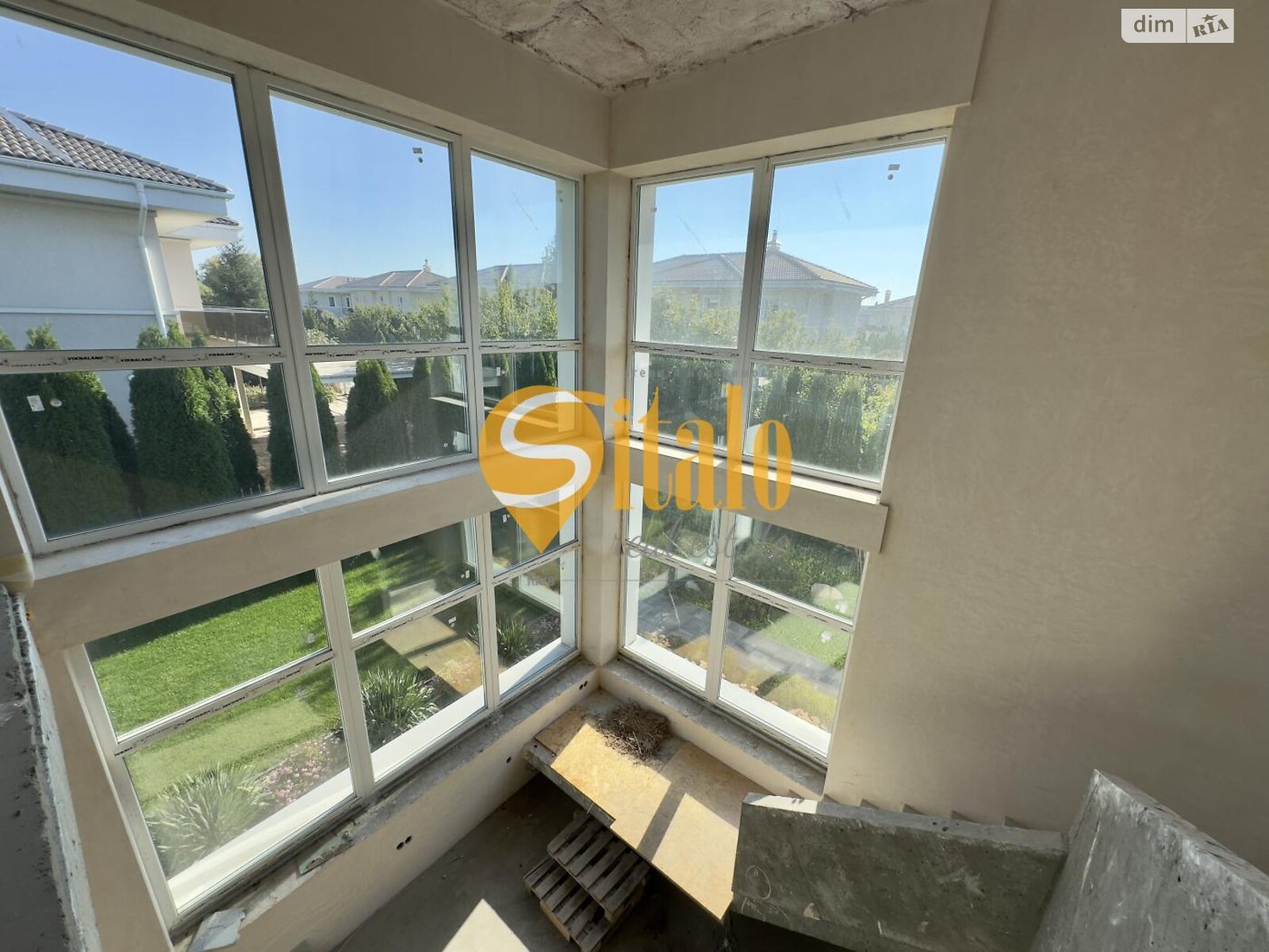 двухэтажный дом с балконом, 257 кв. м, кирпич. Продажа в Вишенки фото 1 двухэтажный дом с балконом, 257 кв. м, кирпич. Продажа в Вишенки фото 1