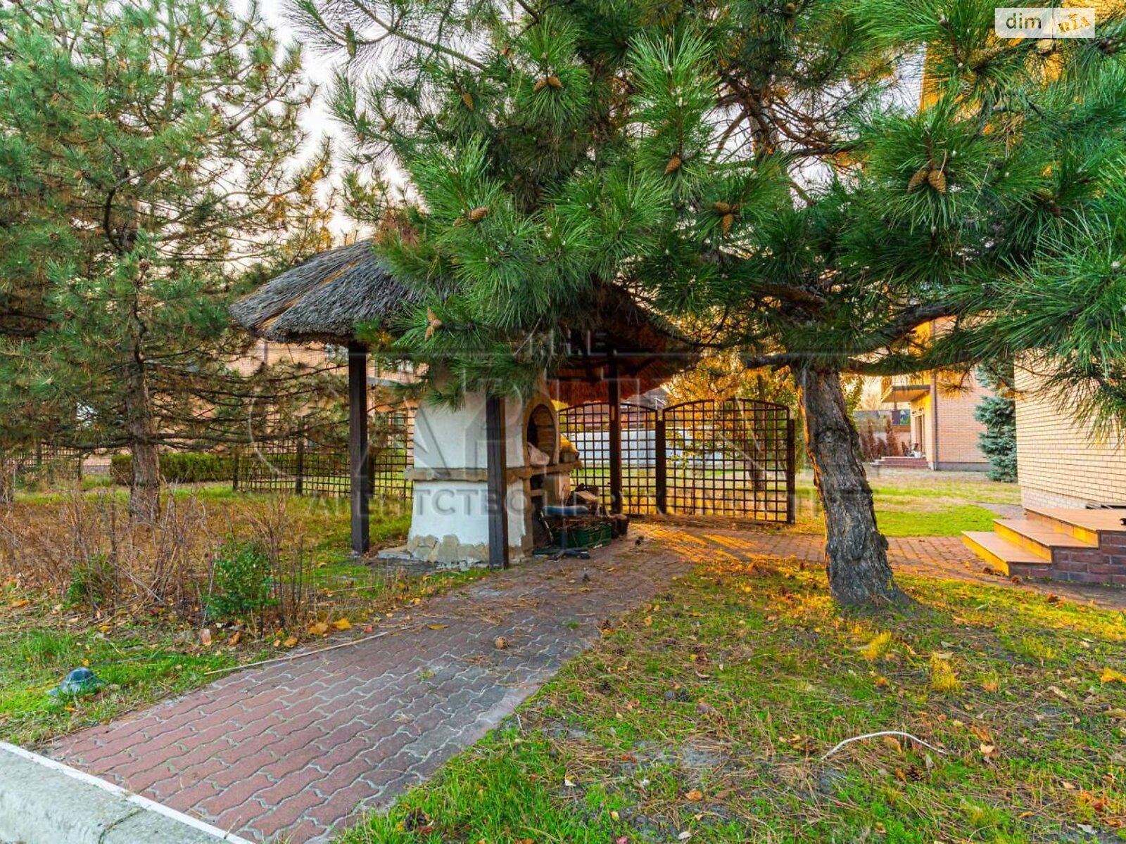 двоповерховий будинок з гаражем, 735 кв. м, цегла. Продаж у Вишеньках фото 1